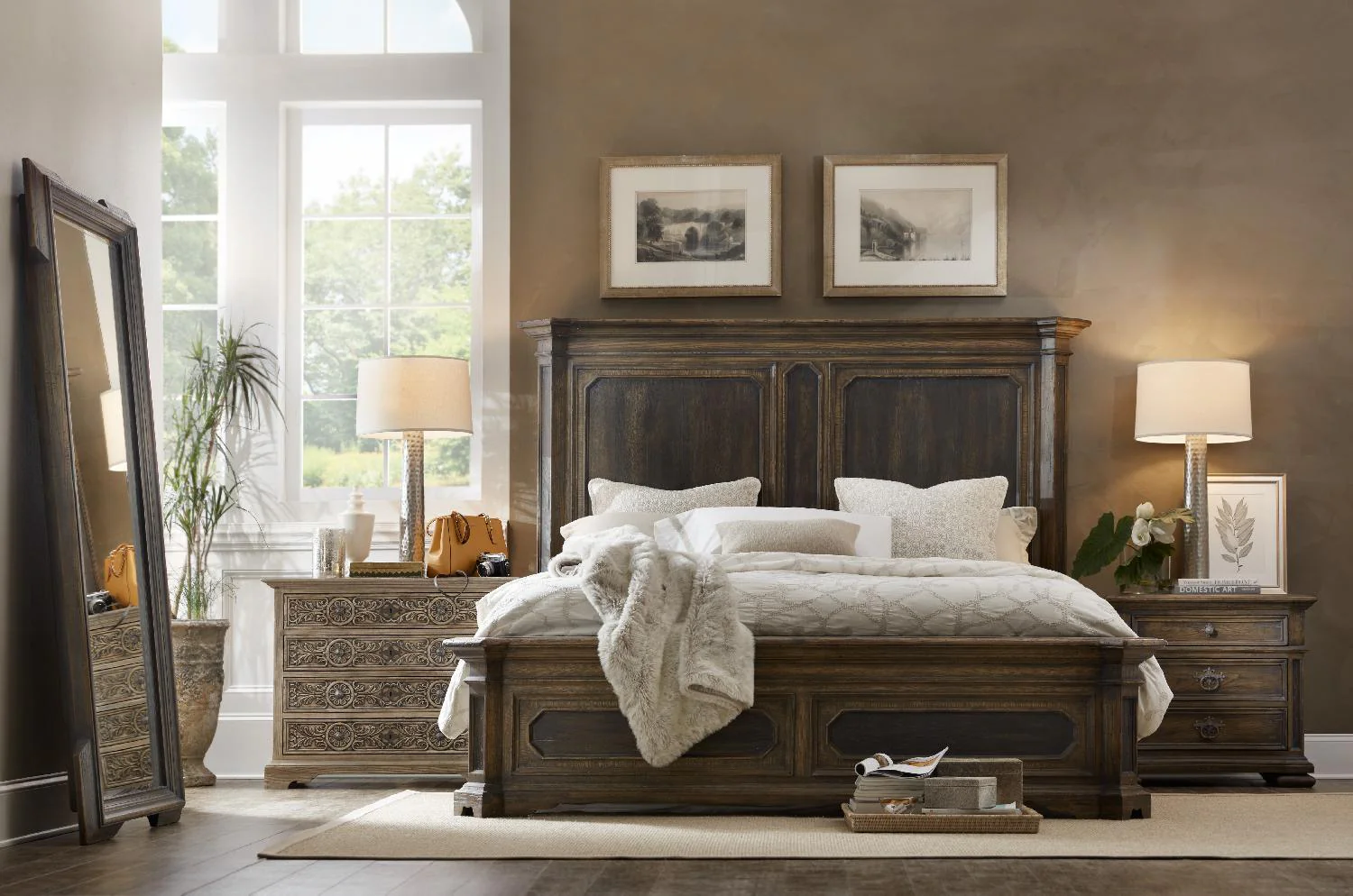 Woodcreek Mansion Bed - Frankwebs