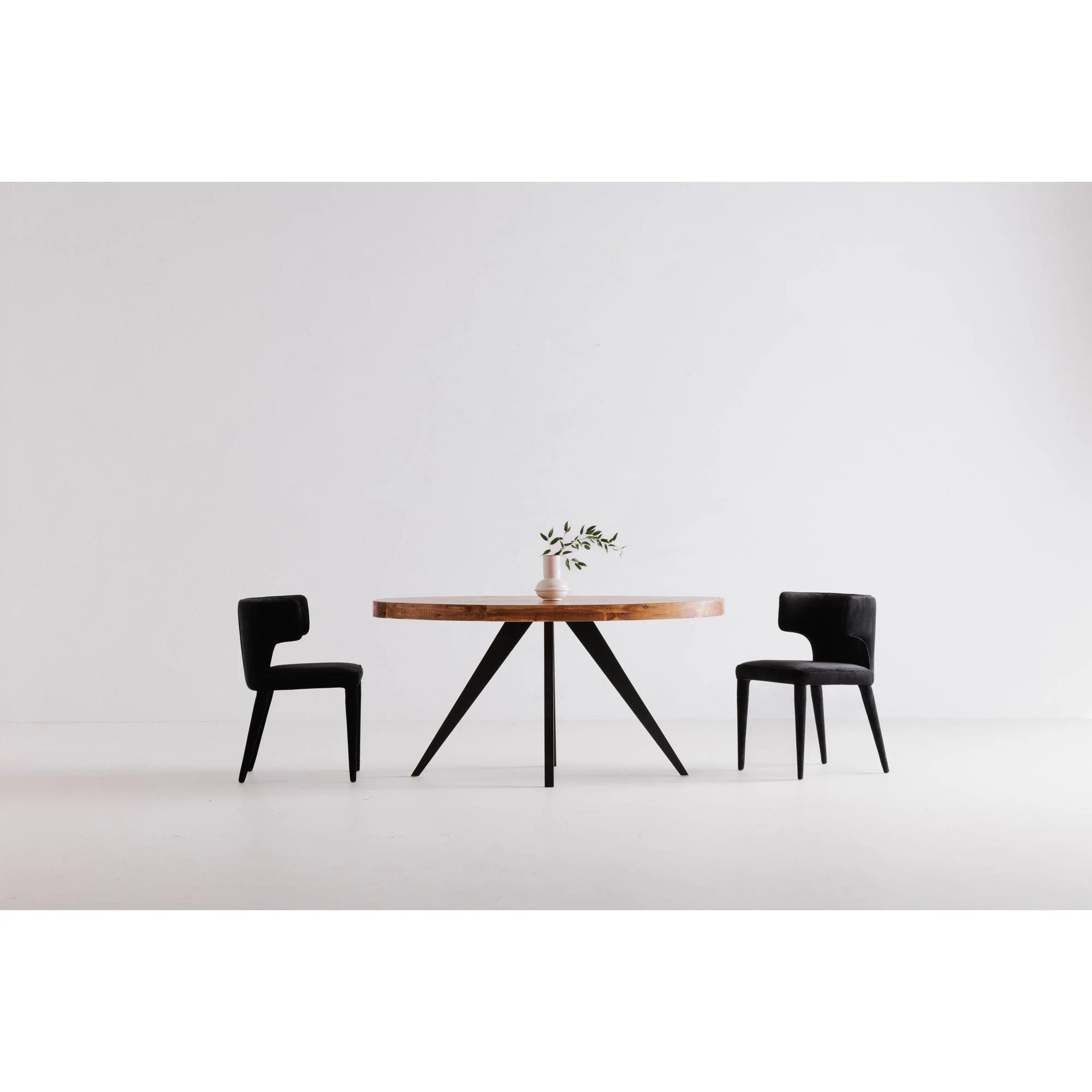 Parq Oval Dining Table Amber - Frankwebs