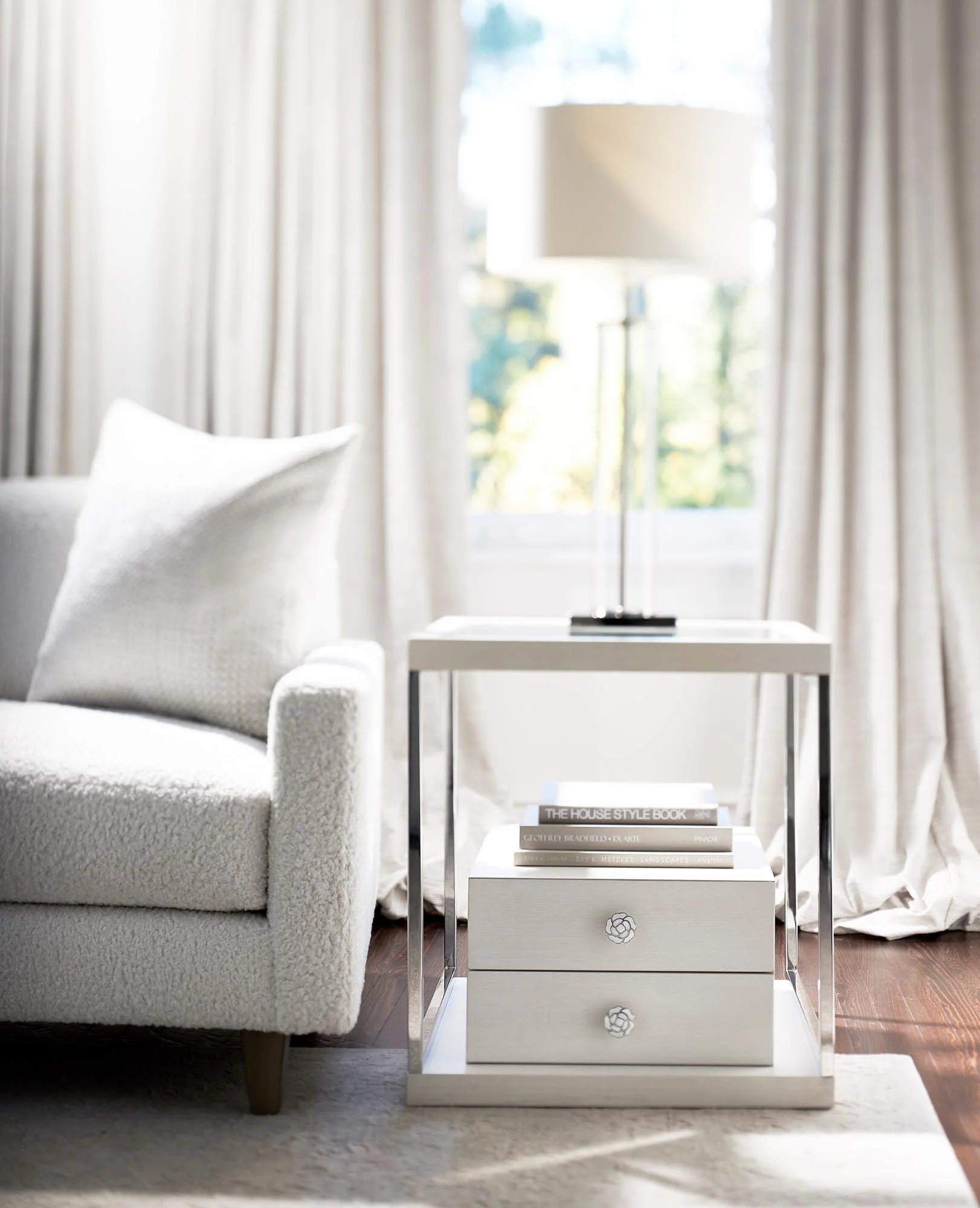 SILHOUETTE SIDE TABLE RECTANGLE - Frankwebs