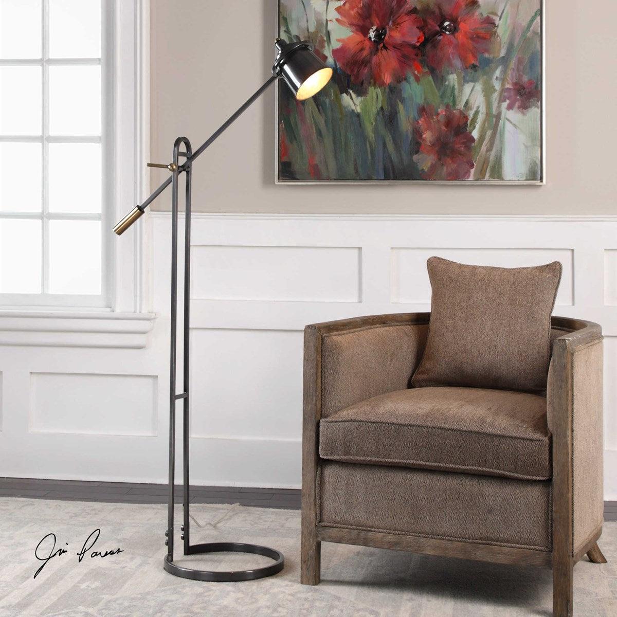 CHISUM FLOOR LAMP - Frankwebs