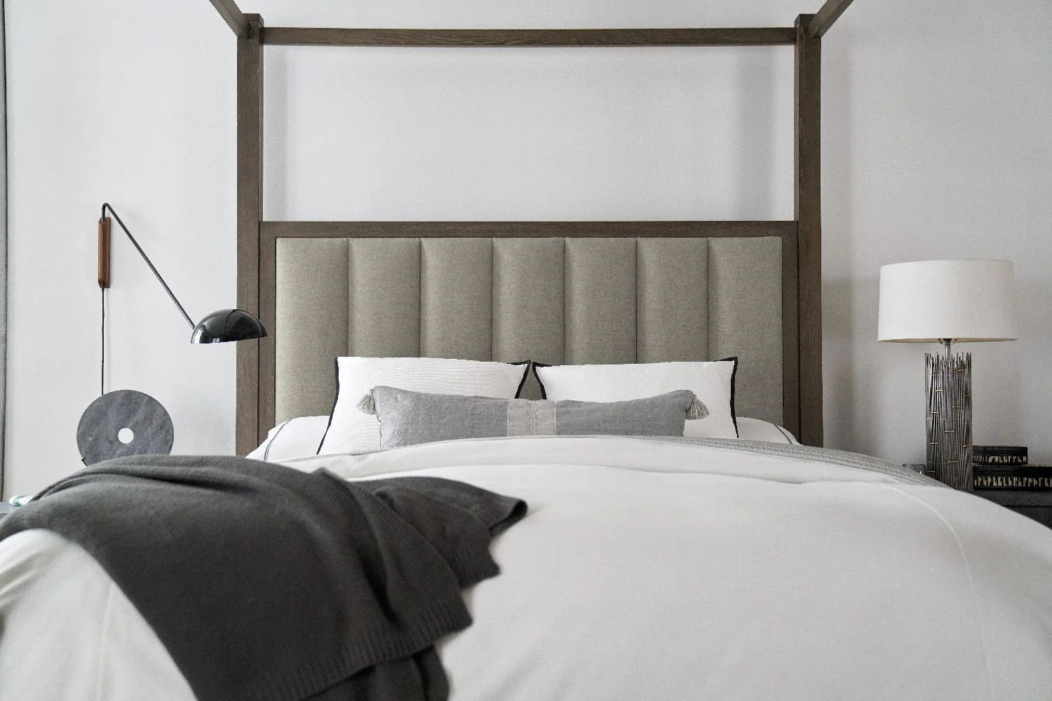 Miramar Aventura Jackson Poster Bed w-Tall Posts & Canopy - Frankwebs