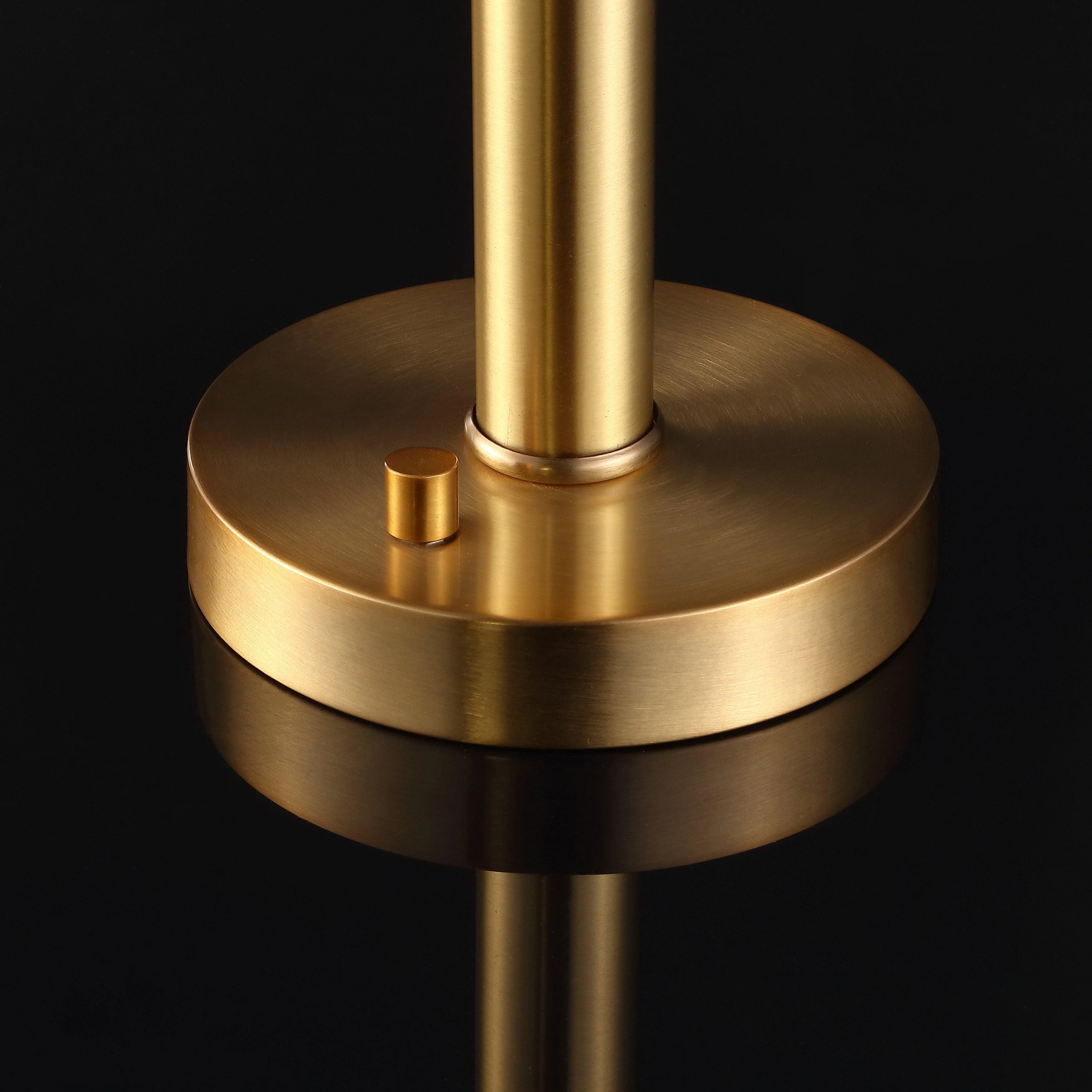 HARVEY METAL DOME TABLE LAMP - Frankwebs