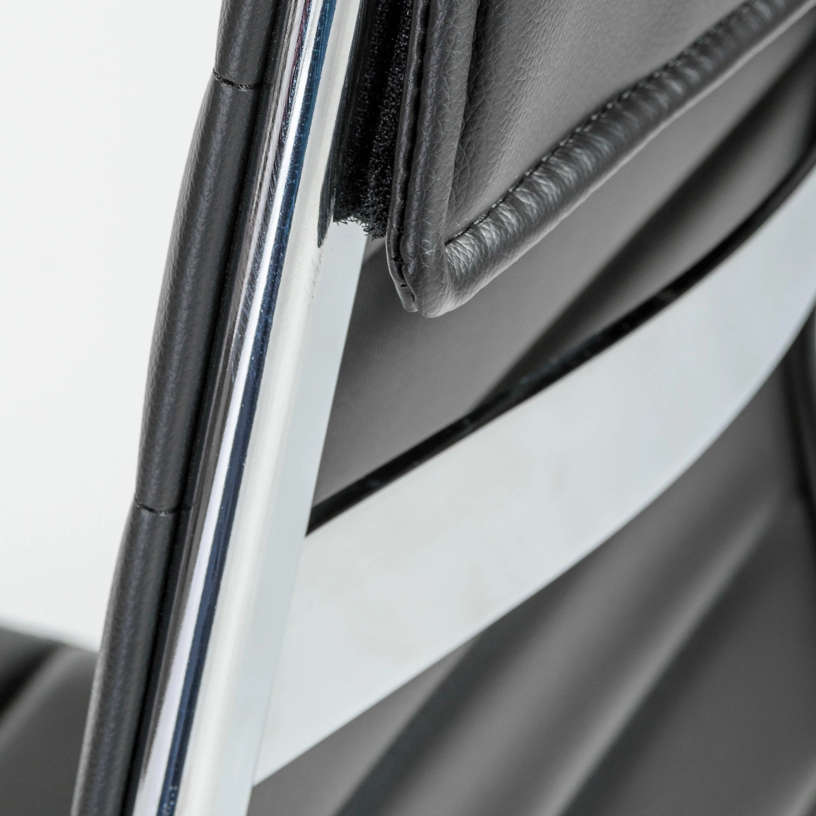 Axel Low Back Office Chair w/o Armrests - Frankwebs