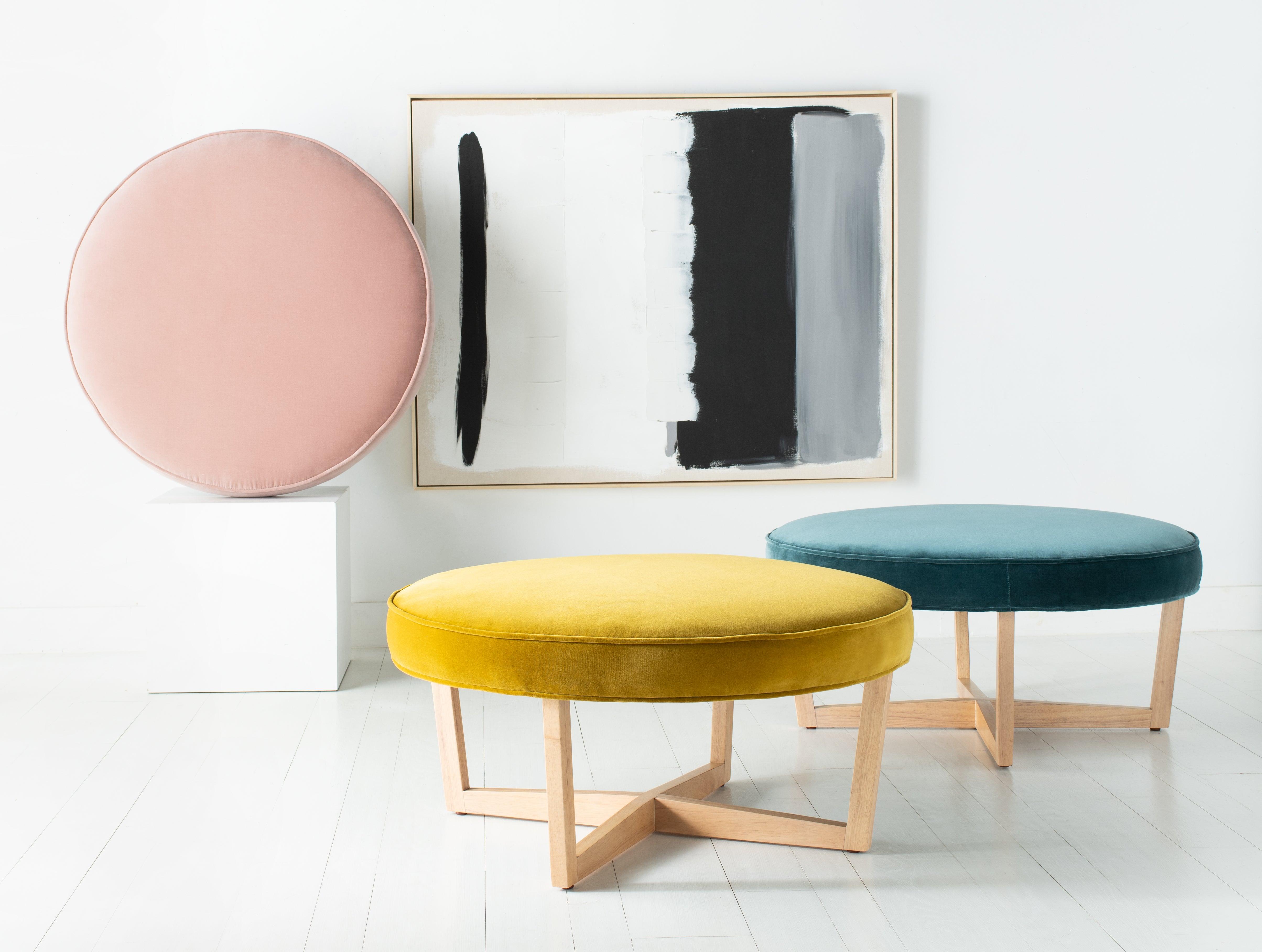 TABBY VELVET OTTOMAN - Frankwebs