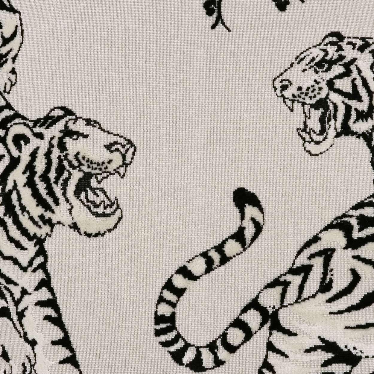 Tailspin Pillow - Frankwebs