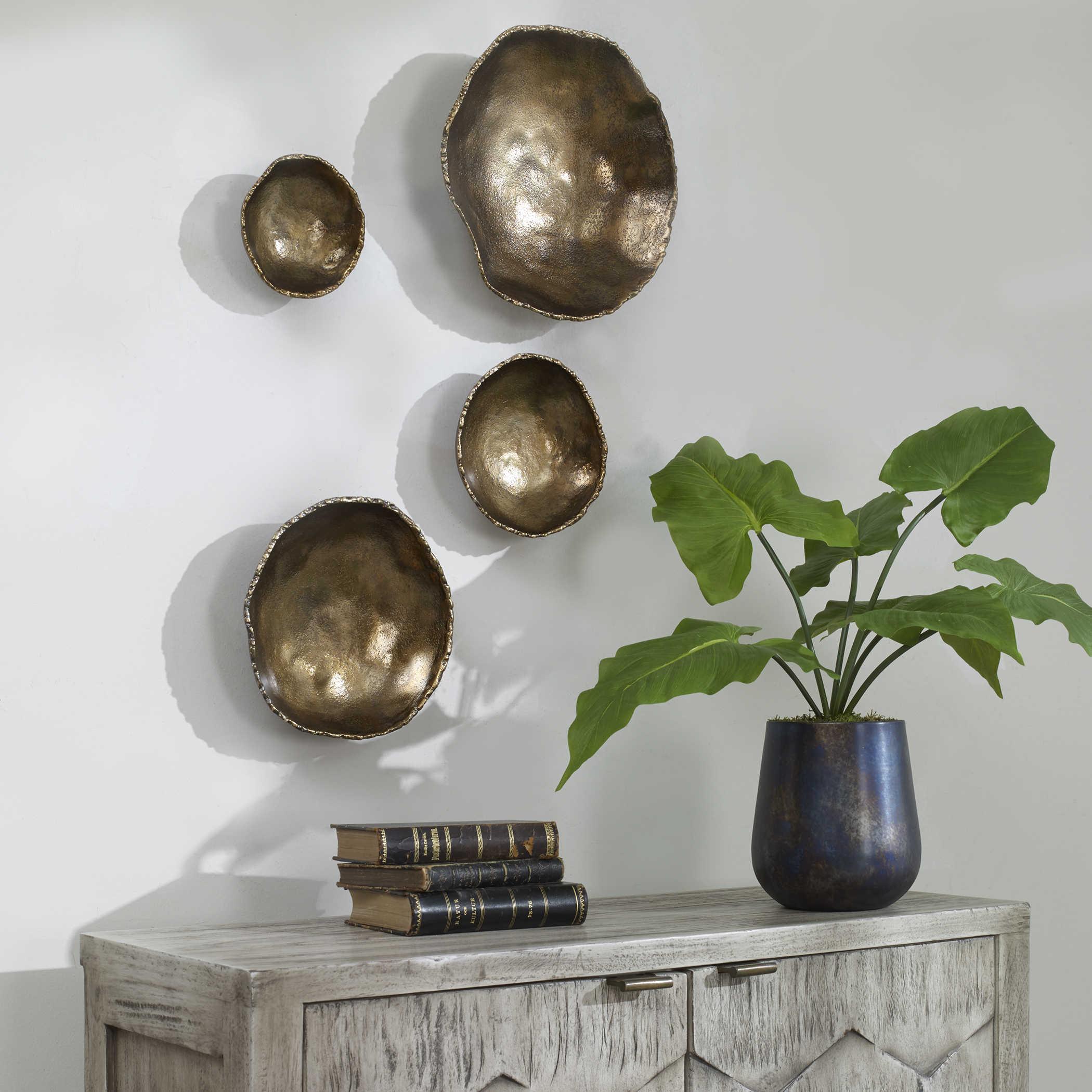 Lucky Coins Brass Wall Bowls, S/4 - Frankwebs