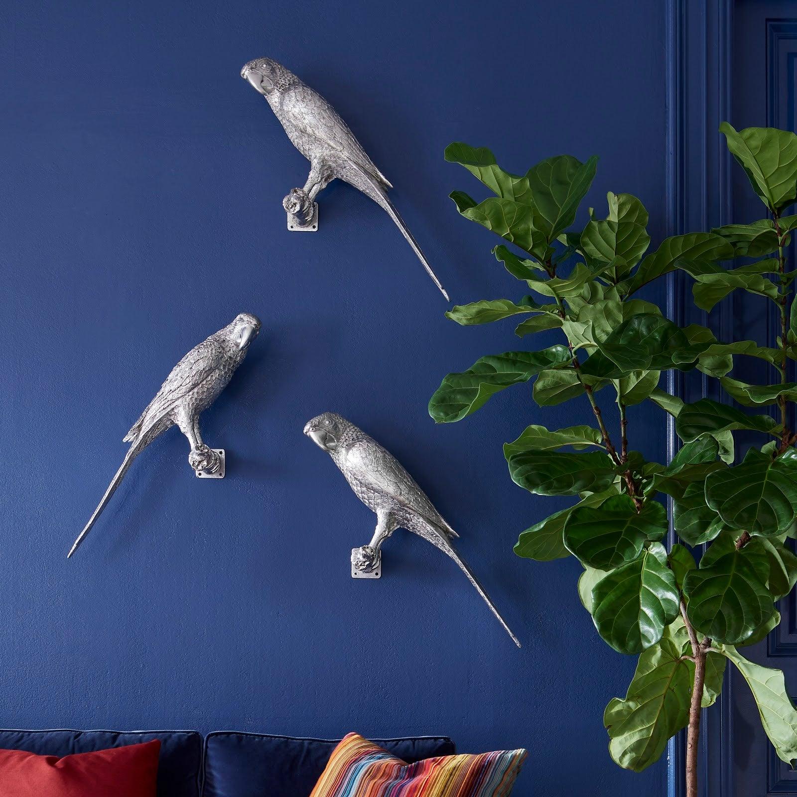 Parrot Looking Right Wall Art, Resin, Silver Leaf - Frankwebs