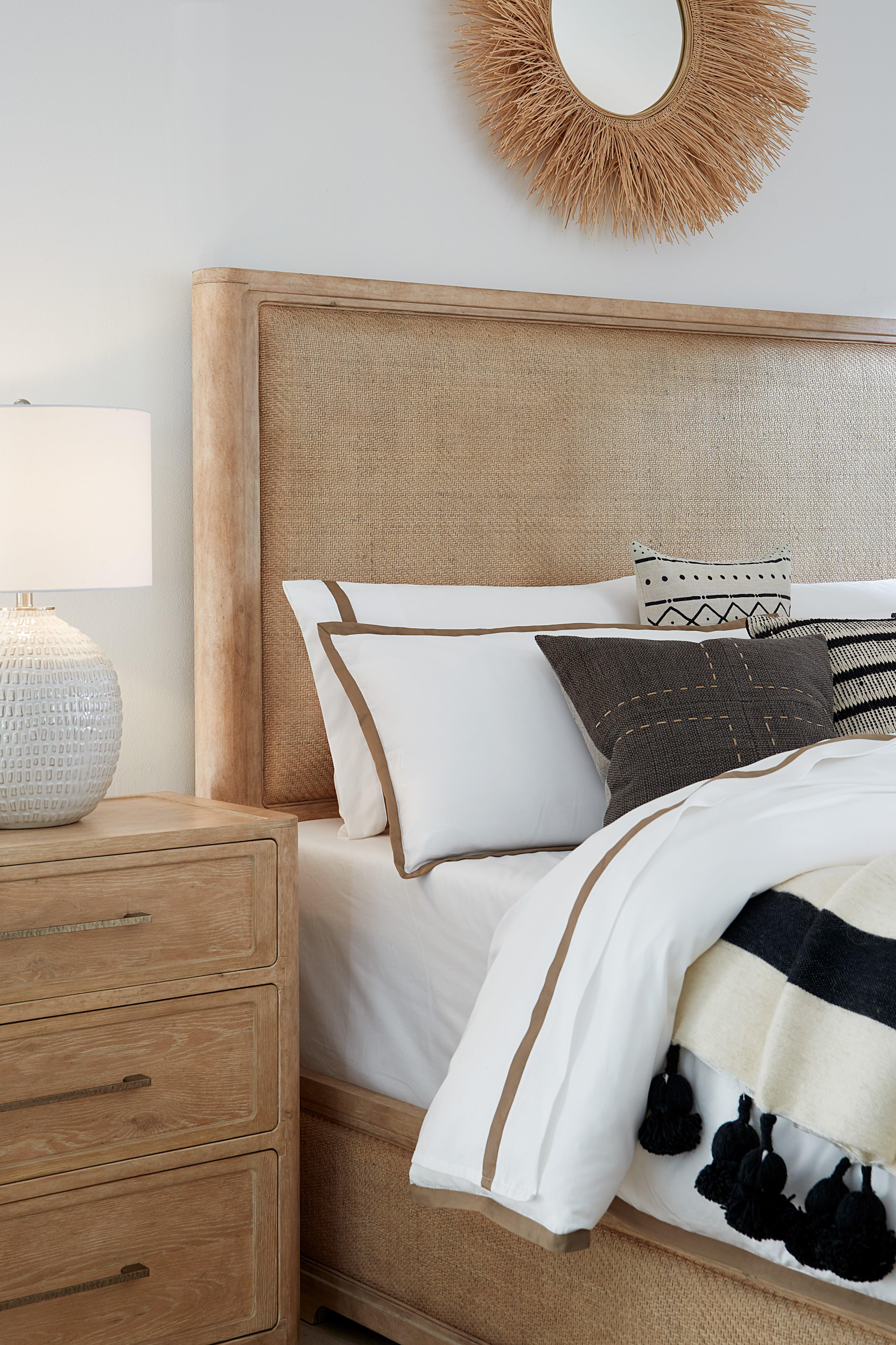 Retreat Cane Panel Bed - Frankwebs