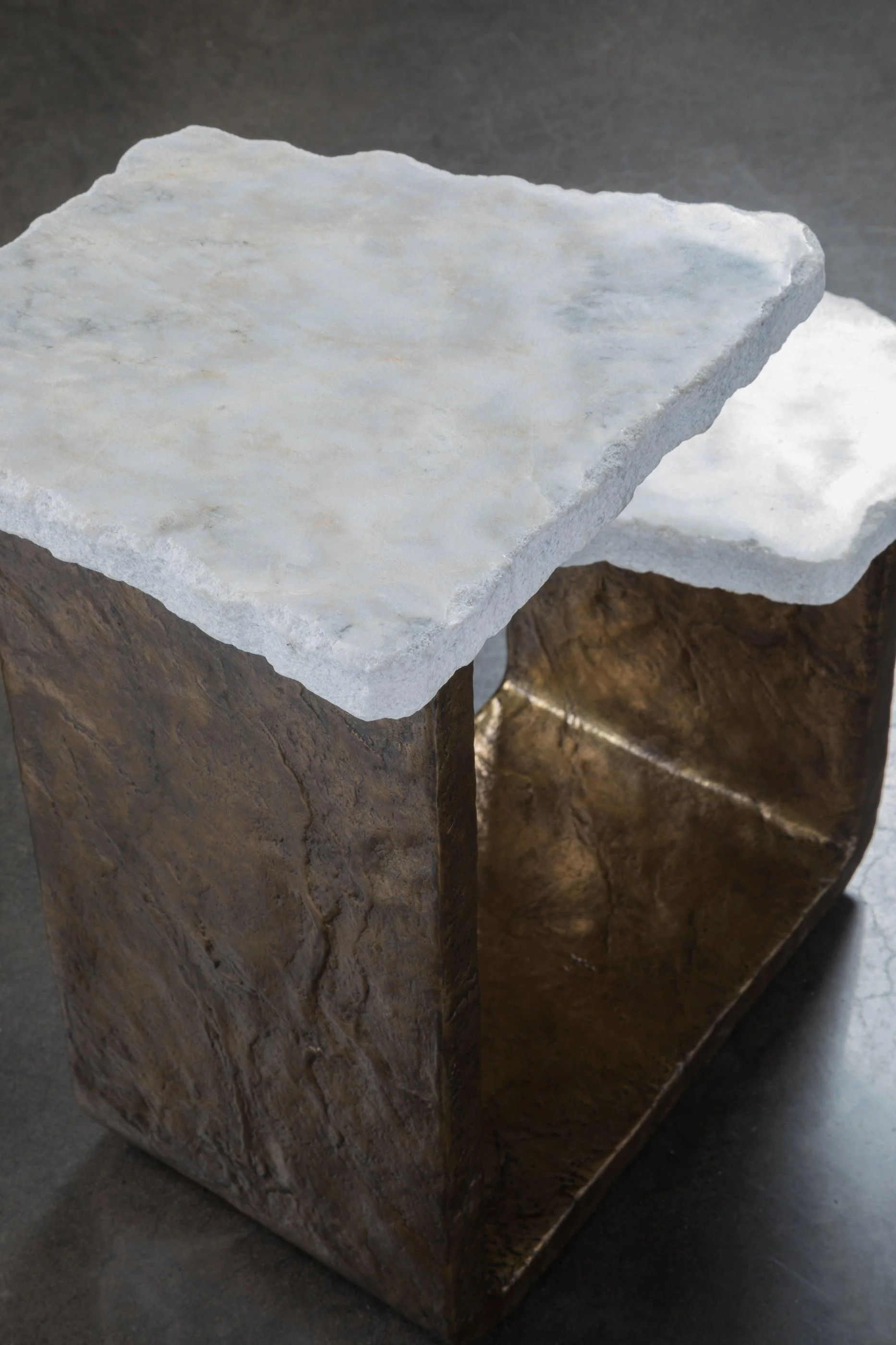 Signature Designs Contango Tiered Spot Table - Frankwebs