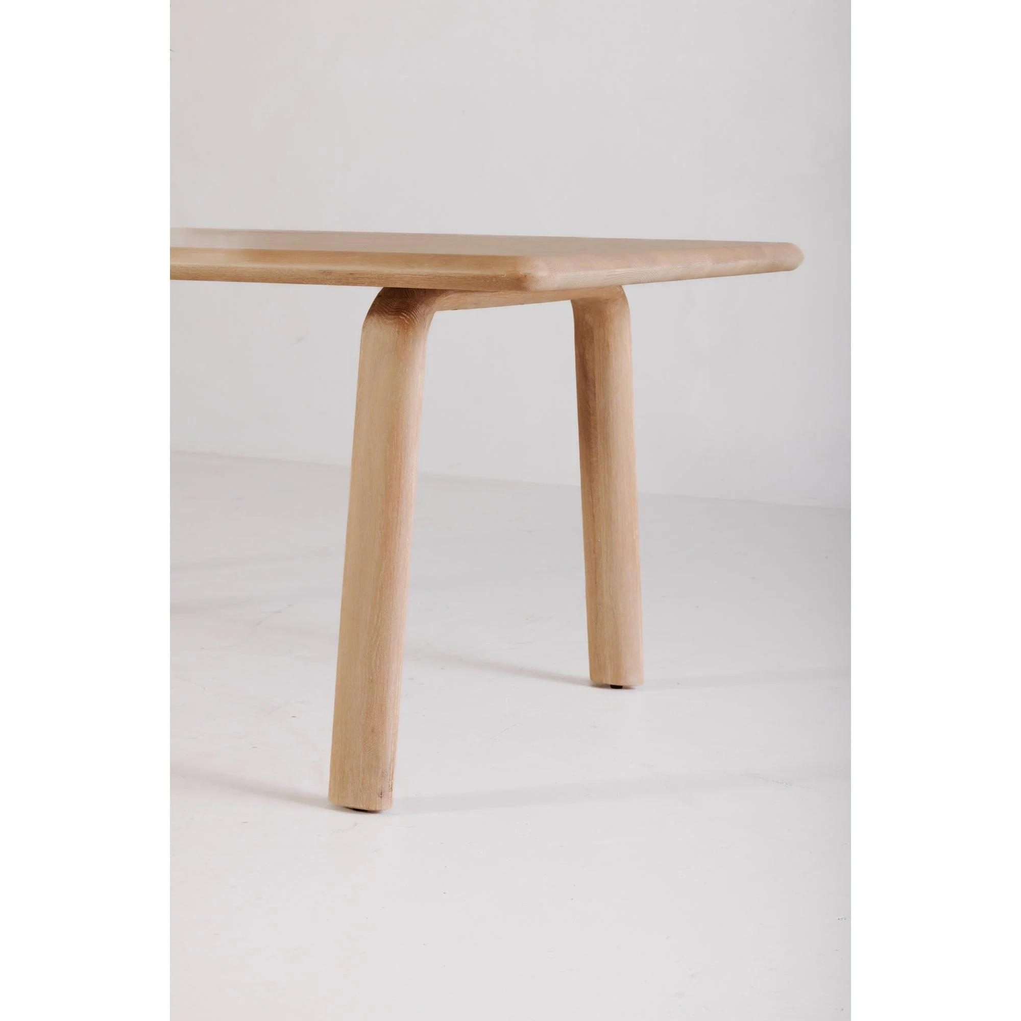 Malibu Dining Table White Oak - Frankwebs