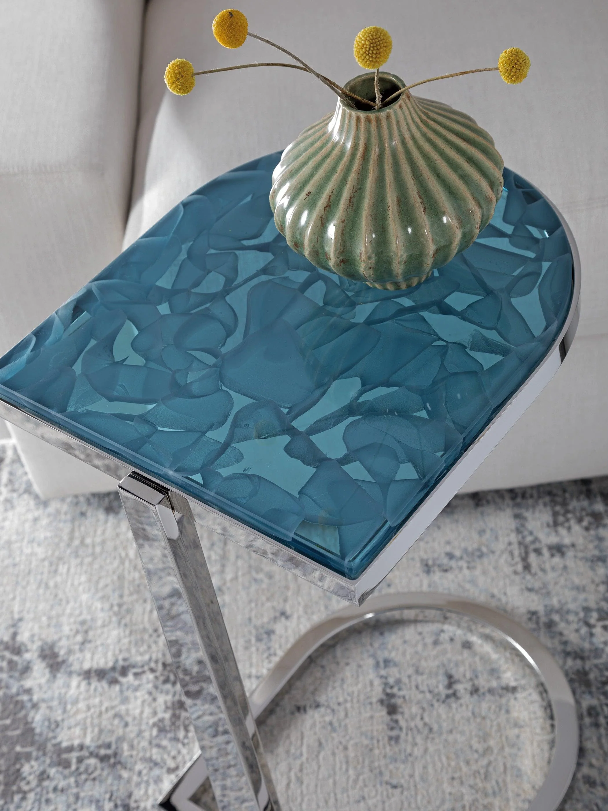 Signature Designs Placido Spot Table - Frankwebs