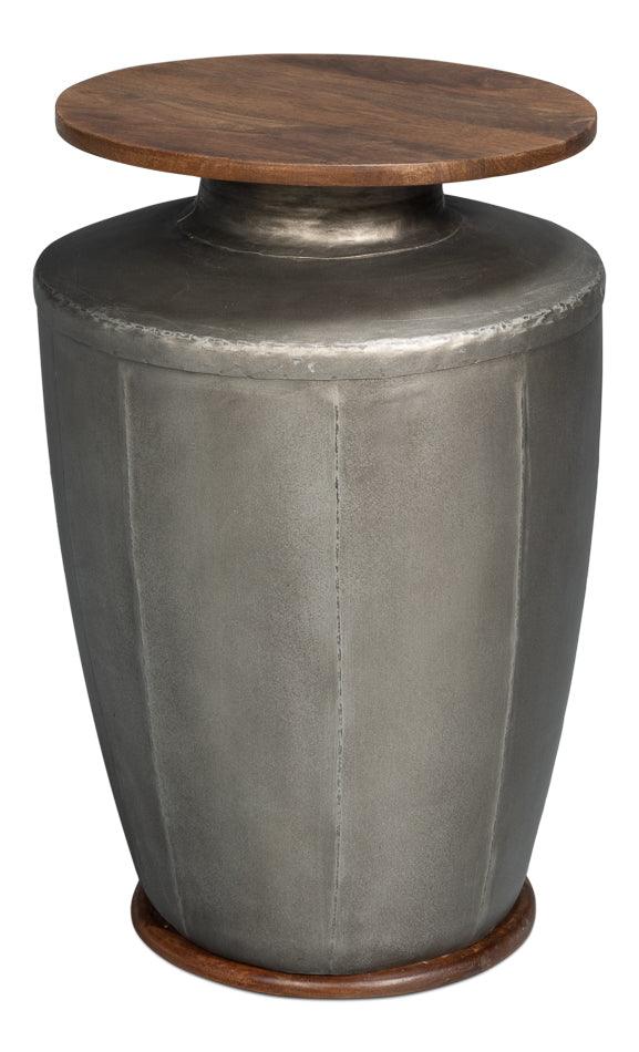 Foundry Iron Round Accent Table - Frankwebs