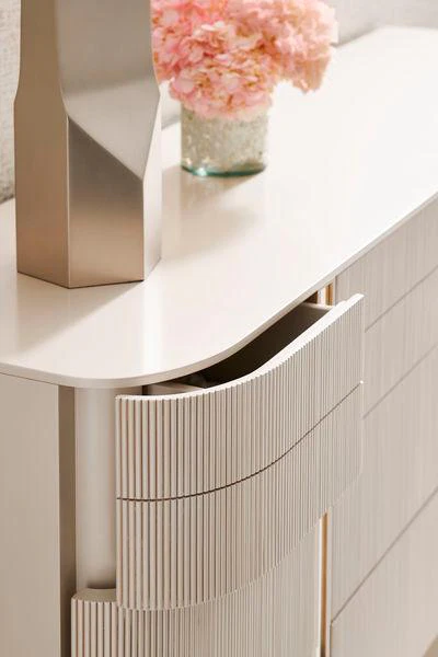 LOVE AT FIRST SIGHT DRESSER - Frankwebs