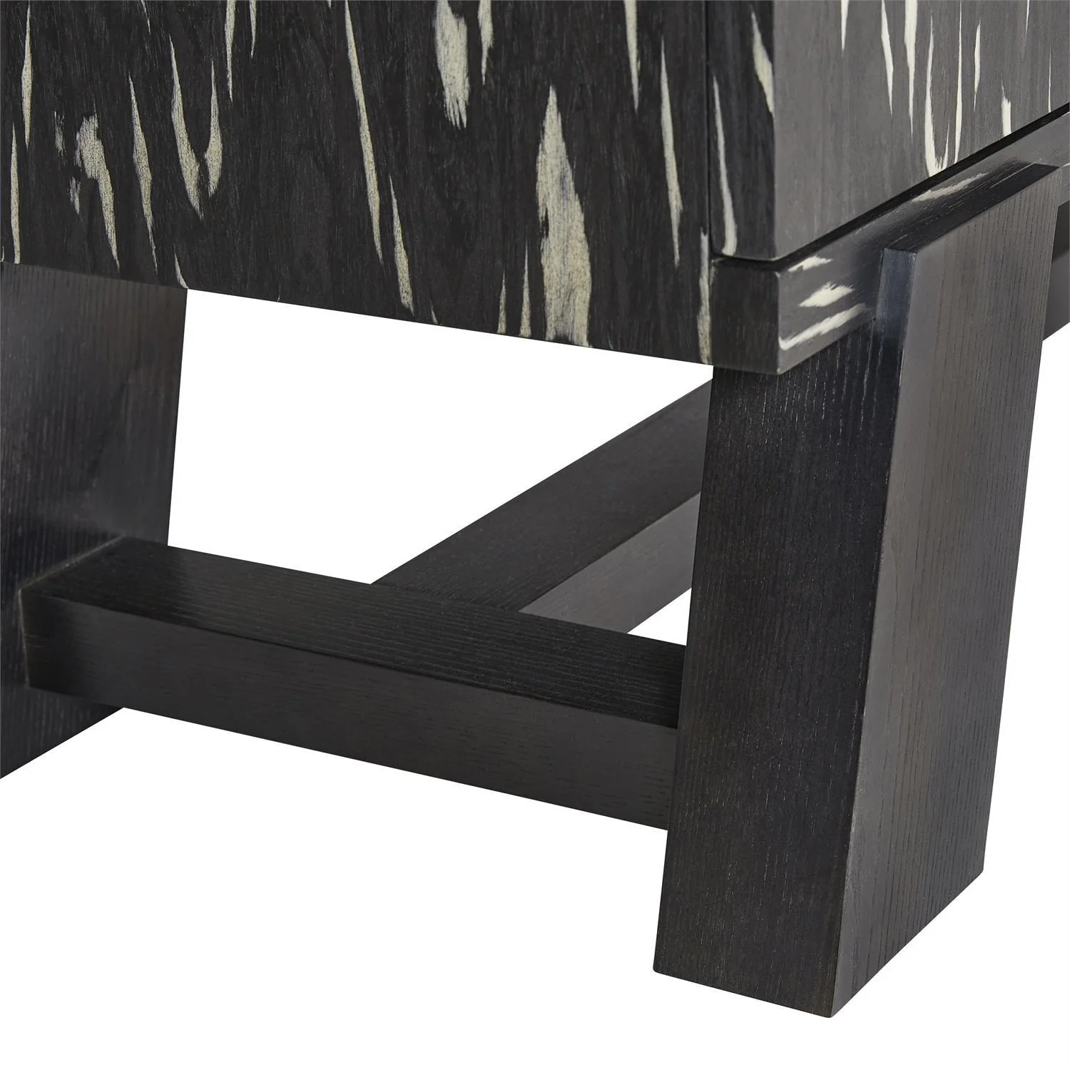 TRIANON ENTERTAINMENT CREDENZA - Frankwebs