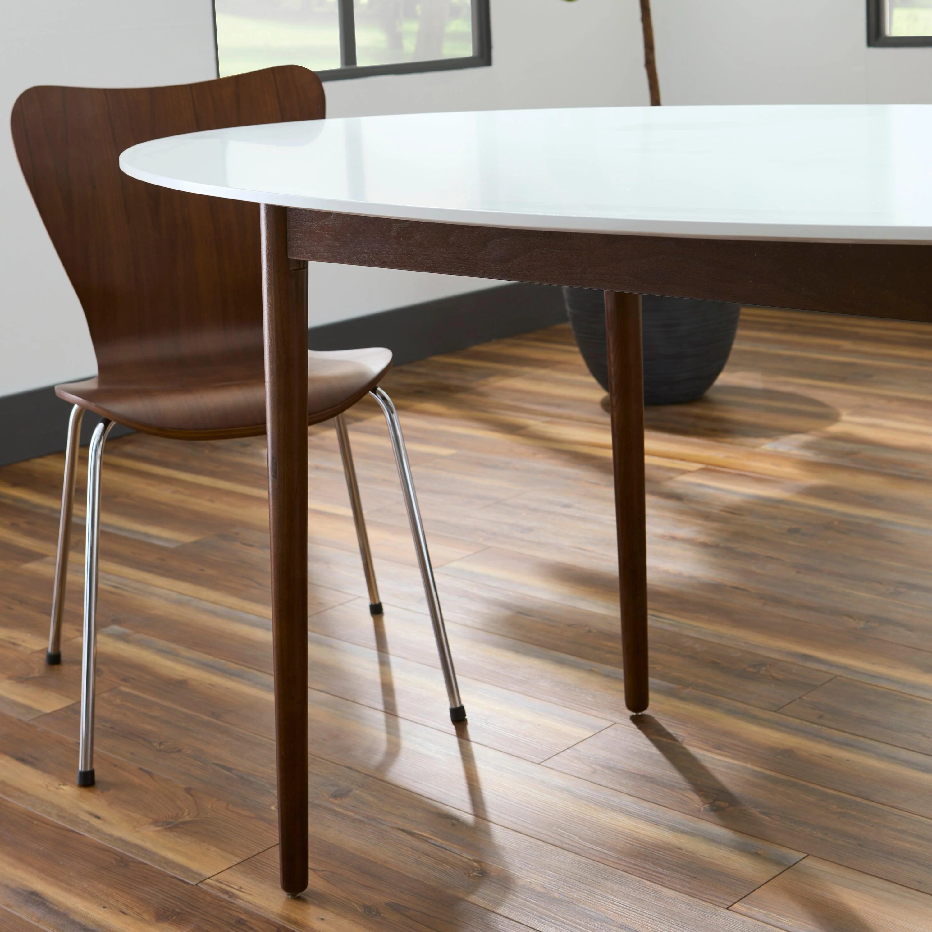 Manon Oval Dining Table - Frankwebs