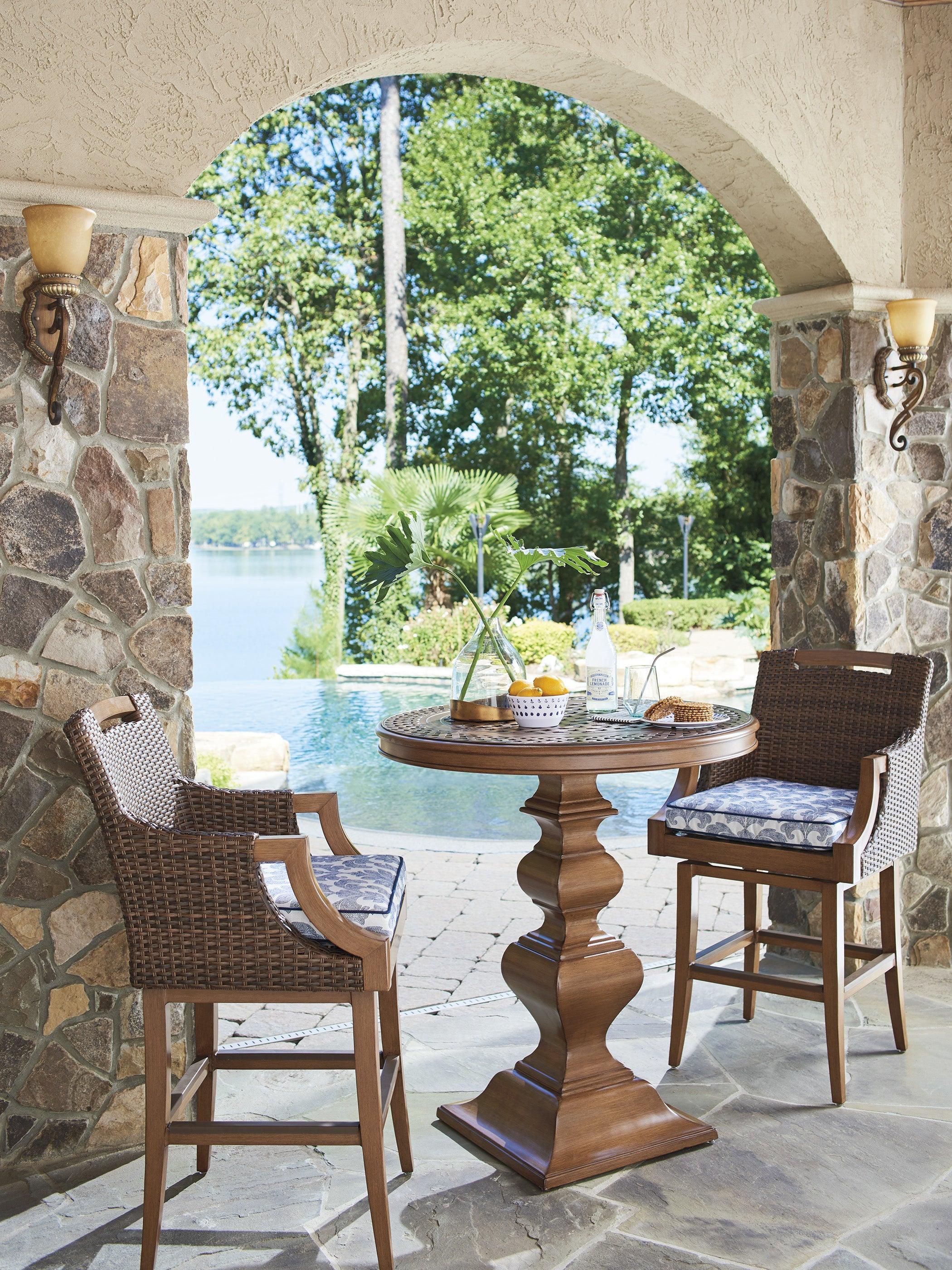 Harbor Isle High/Low Bistro Table - Frankwebs