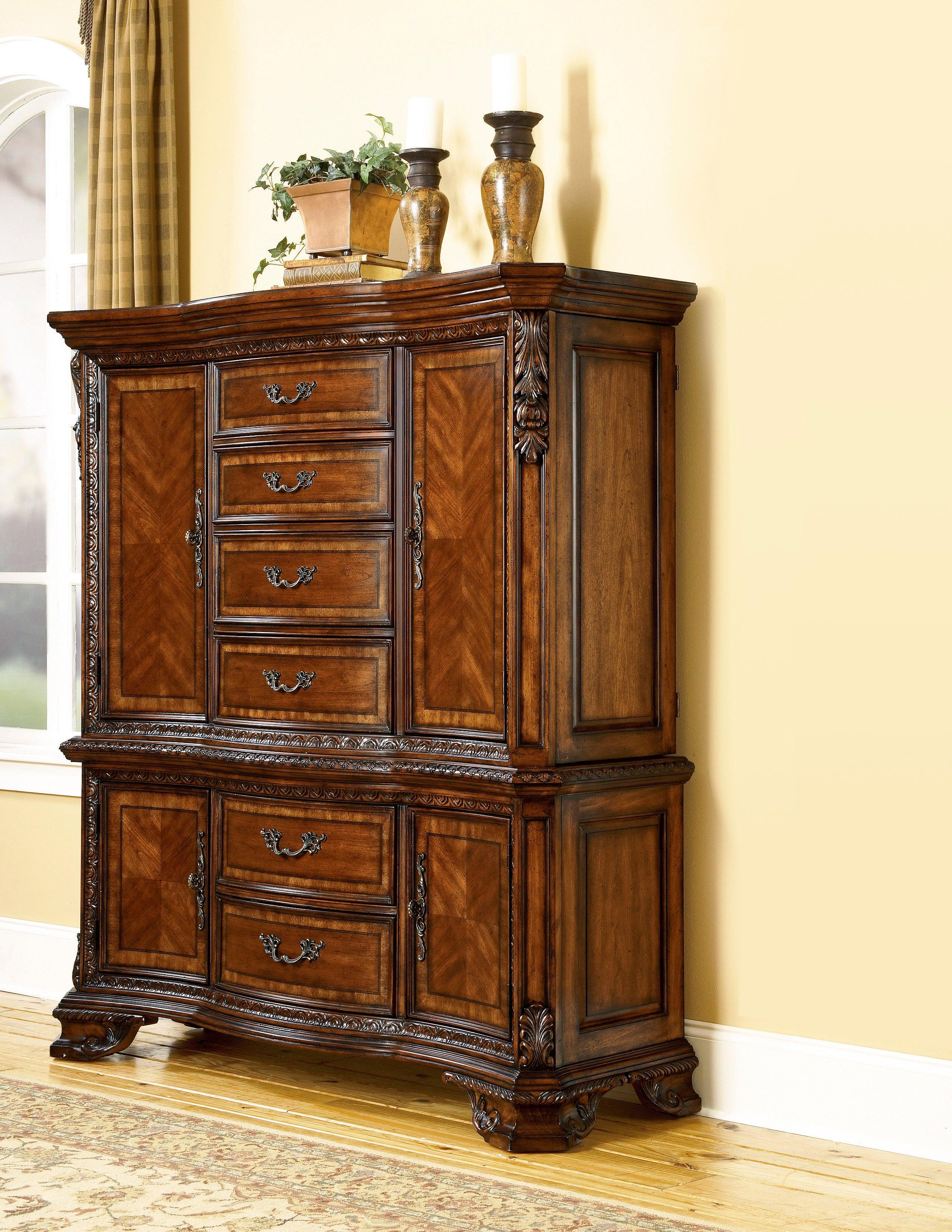 Old World Master Cabinet - Frankwebs