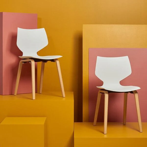 DARNEL MOLDED PLASTIC DINING CHAIR - Frankwebs