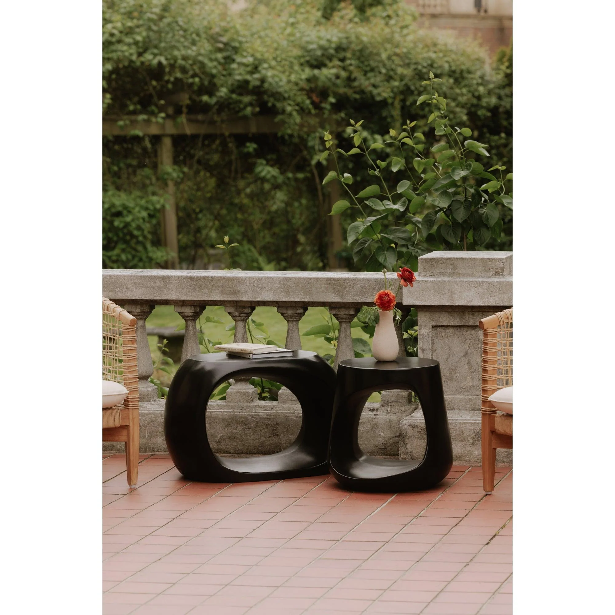 Albers Outdoor Stool - Frankwebs