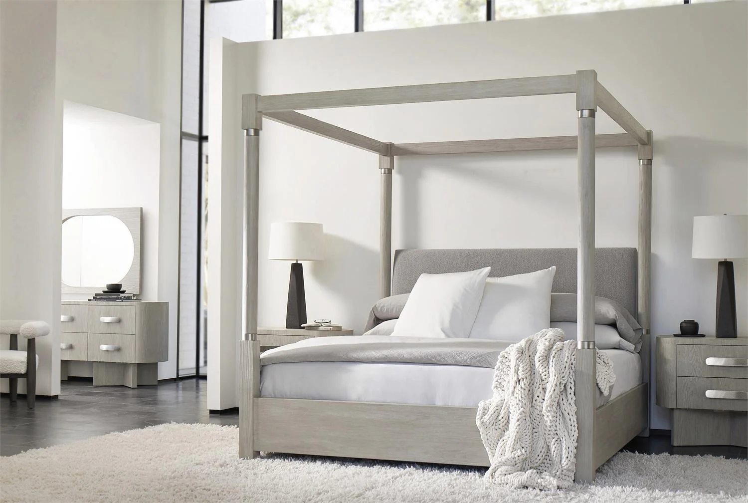 TRIANON CANOPY BED - Frankwebs
