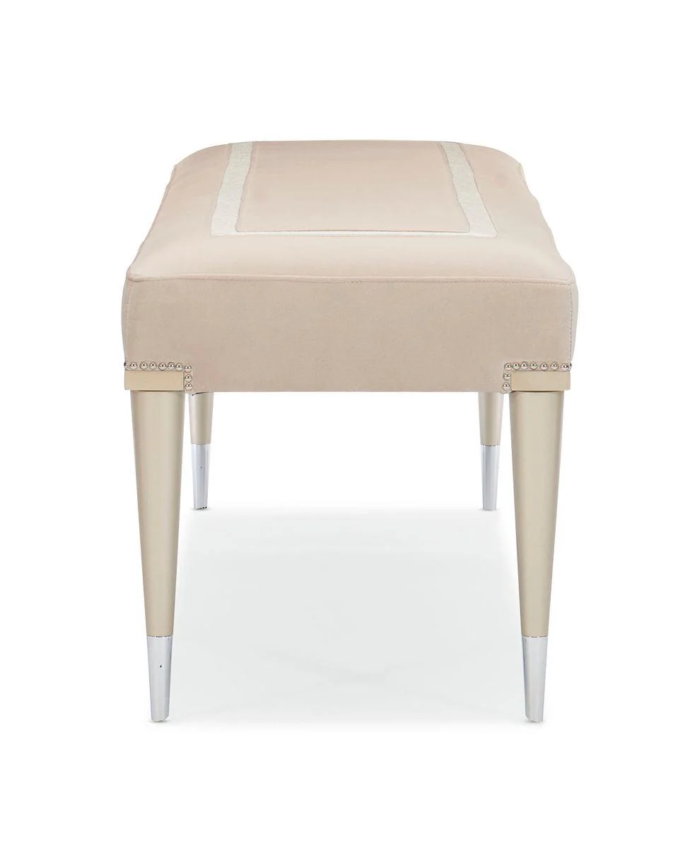 BOARDING ON BEAUTIFUL BENCH - Frankwebs