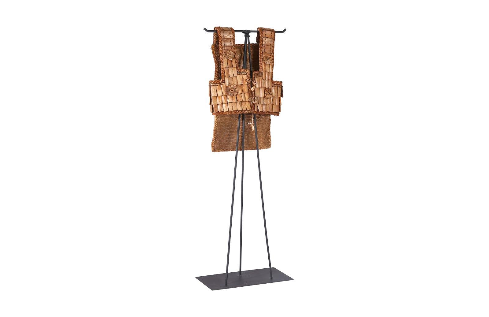 Sulawesi Armor, Pieces and Stands May Vary - Frankwebs