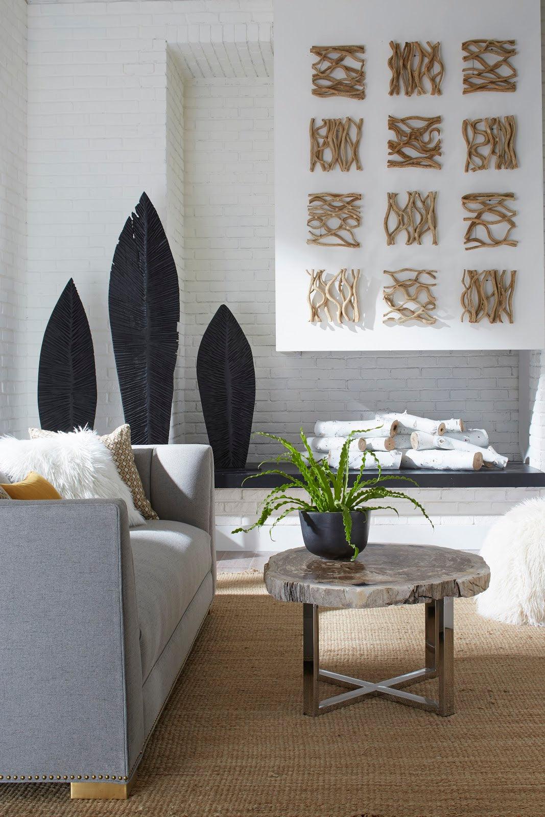 Carved Leaf on Stand, Burnt, LG - Frankwebs