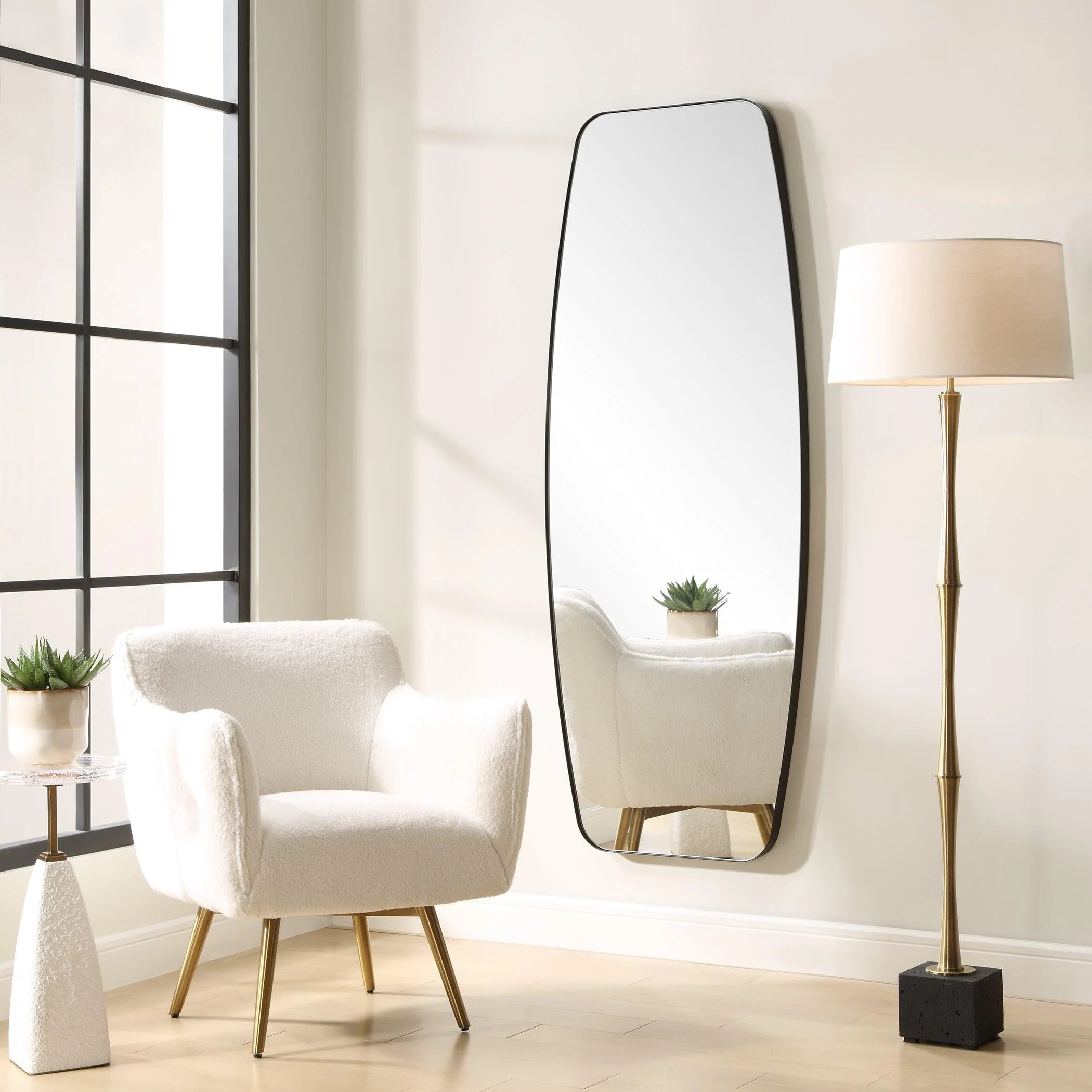 Caspian Curved Black Dressing Mirror - Frankwebs