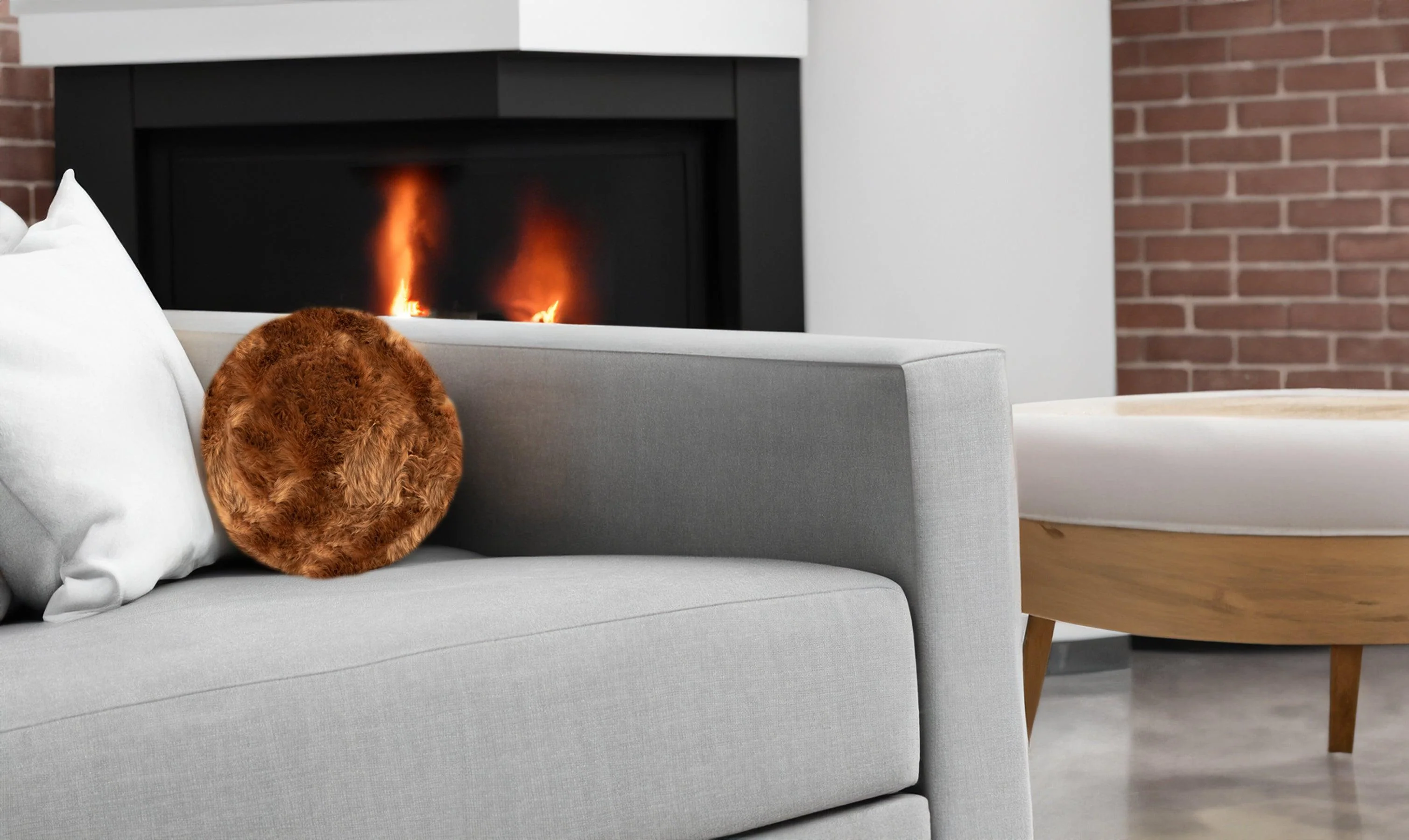 Long Wool Sheepskin Ball Cushion - Frankwebs