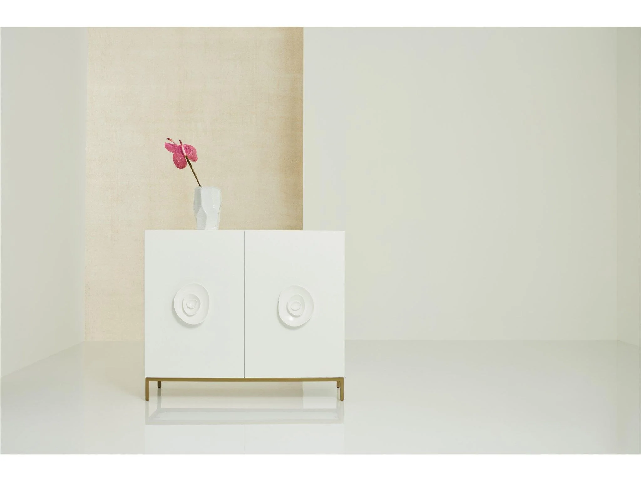 Tranquility Fleur Hall Cabinet - Frankwebs