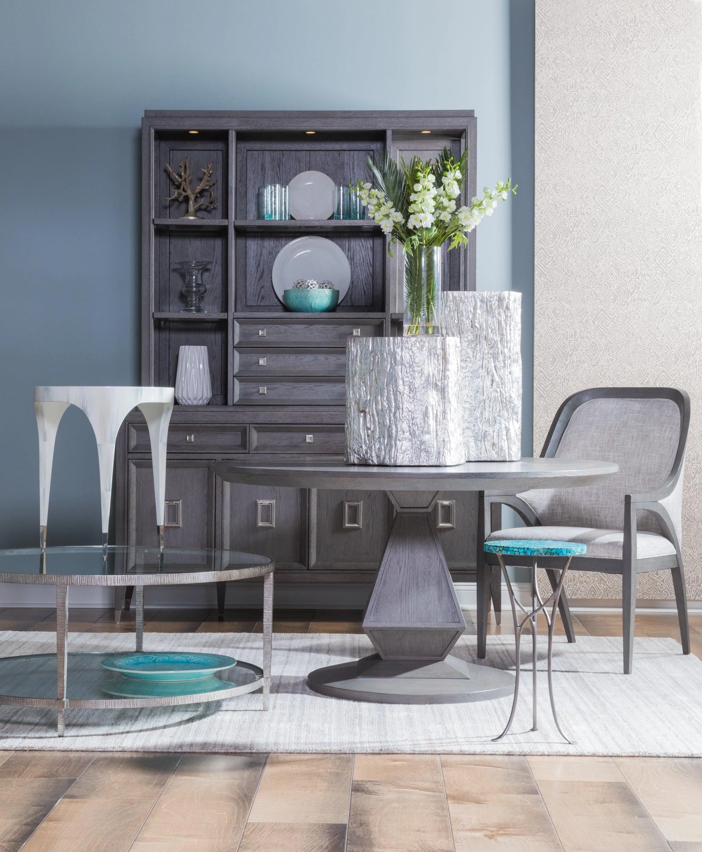 Signature Designs Trunk Segment Accent Table - Silver Leaf - Frankwebs