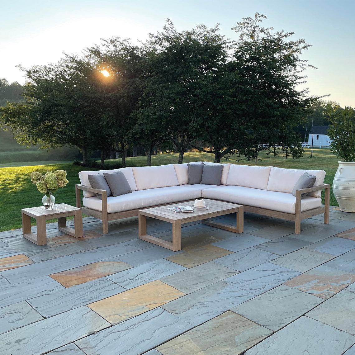 Montauk Sectional Right Arm (Facing) Sofa Distressed/Rustic - Frankwebs