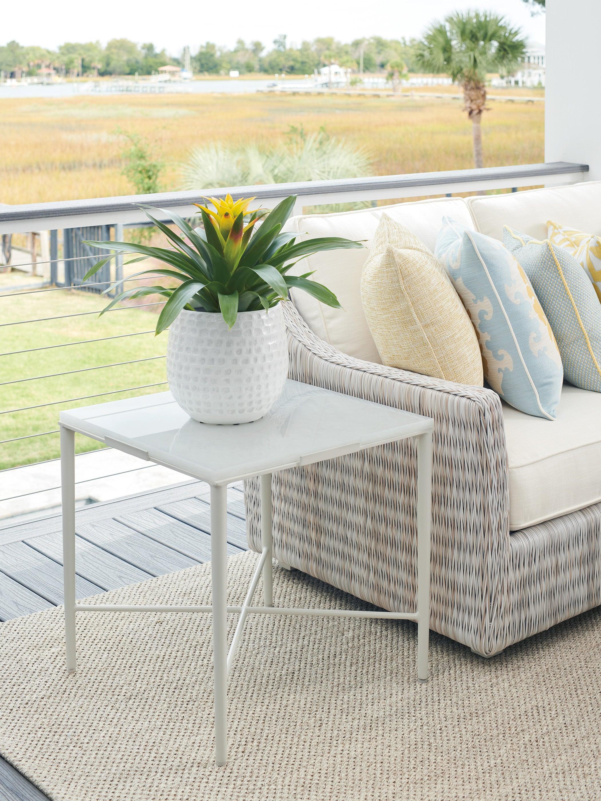 Seabrook End Table - Frankwebs