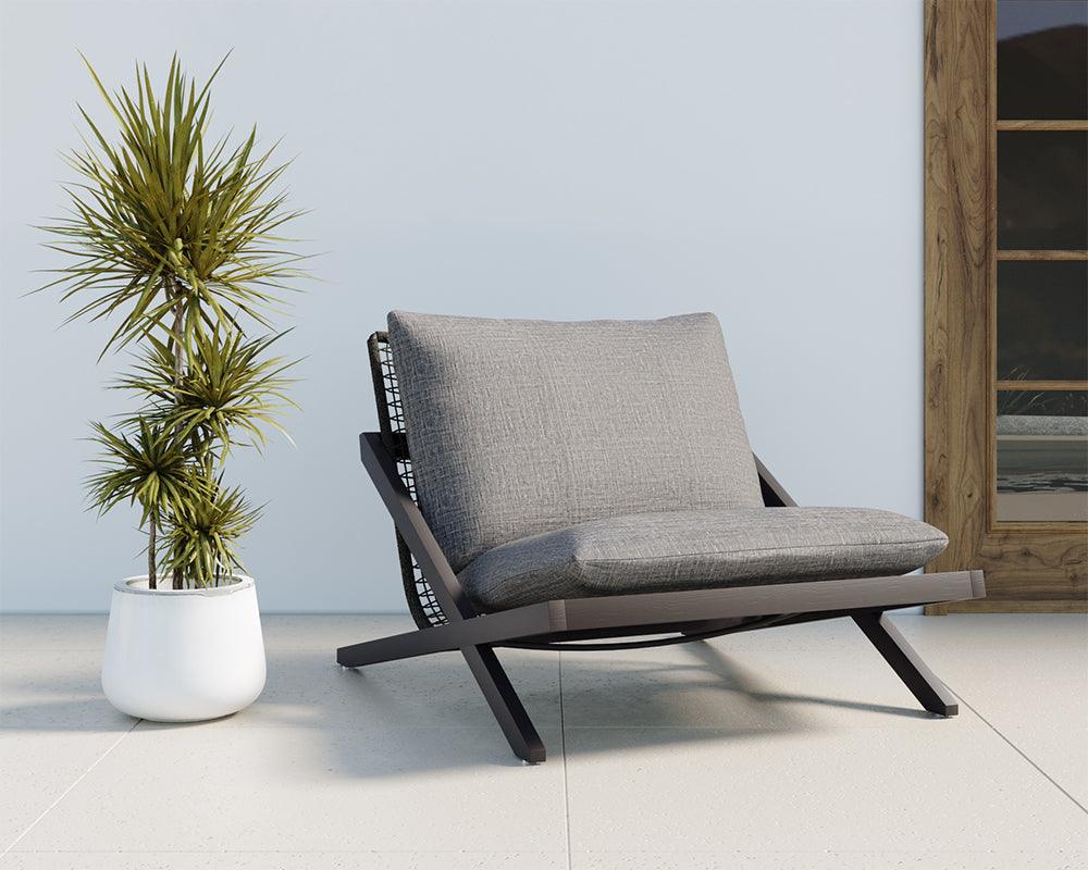 Bari Lounge Chair - Frankwebs