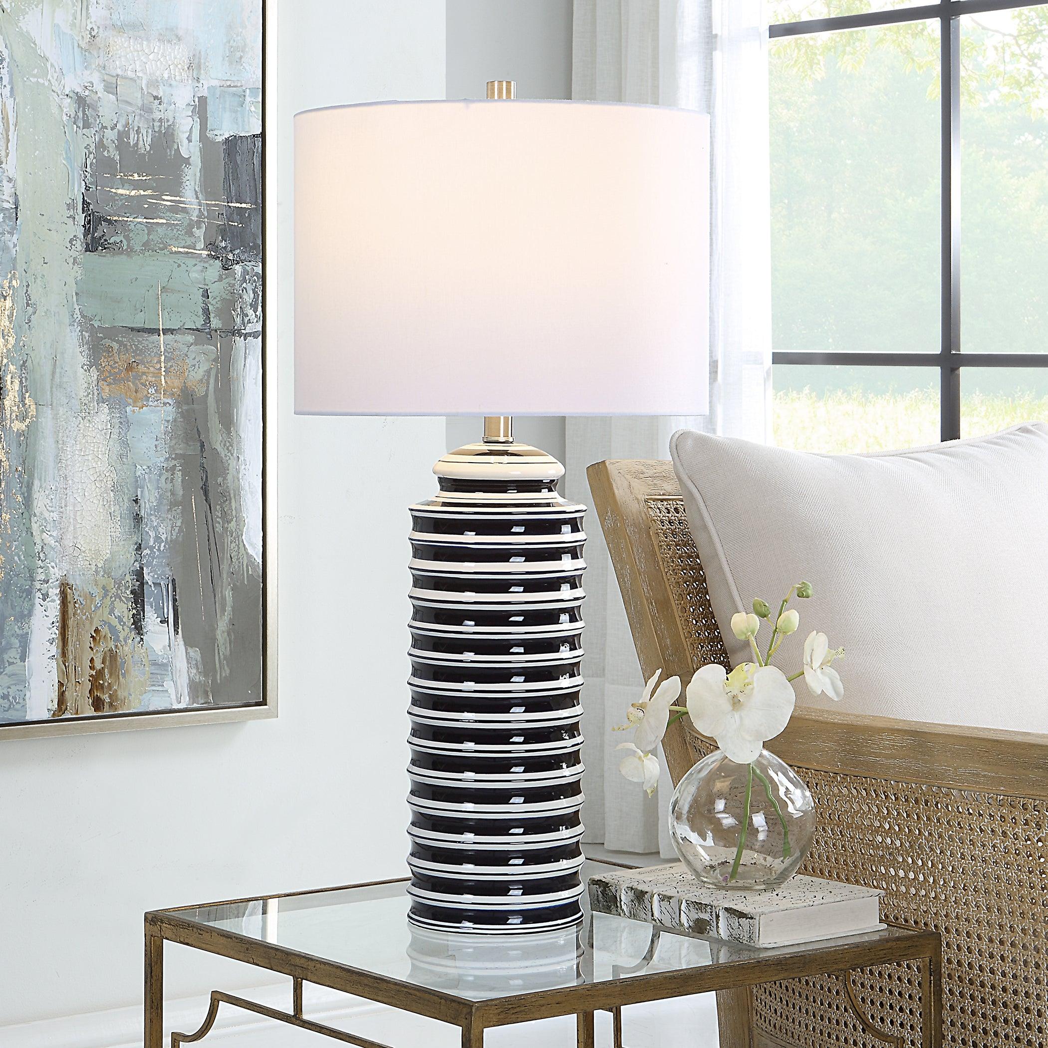 JAQUELIN TABLE LAMP - Frankwebs