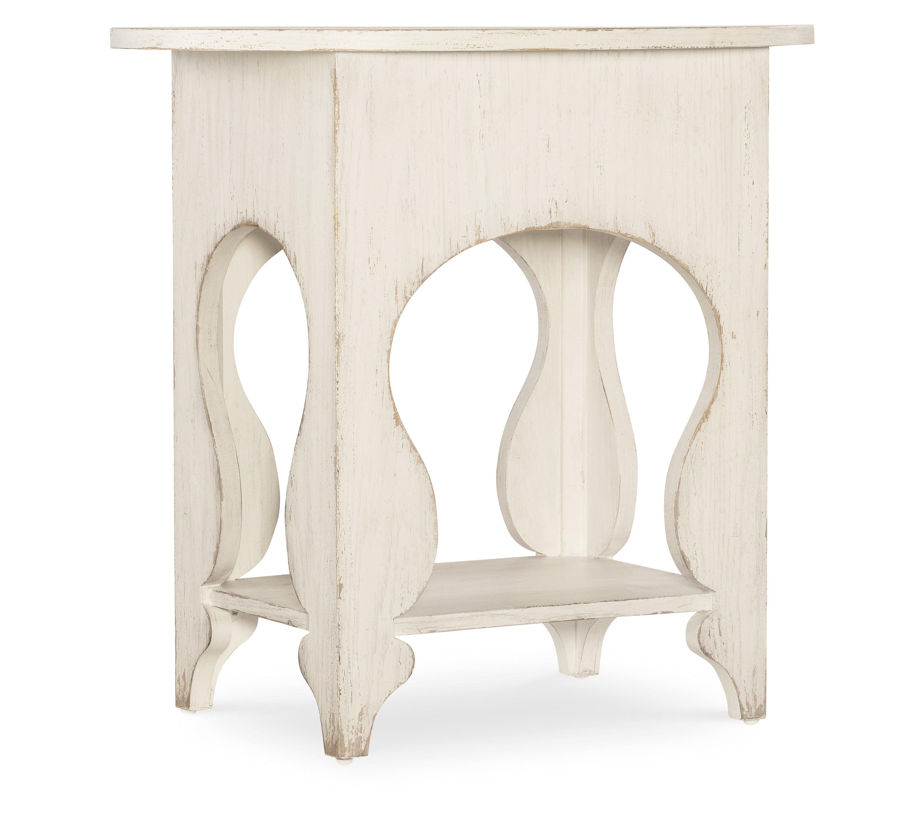 Americana One-Drawer Oval Nightstand - Daisy - Frankwebs