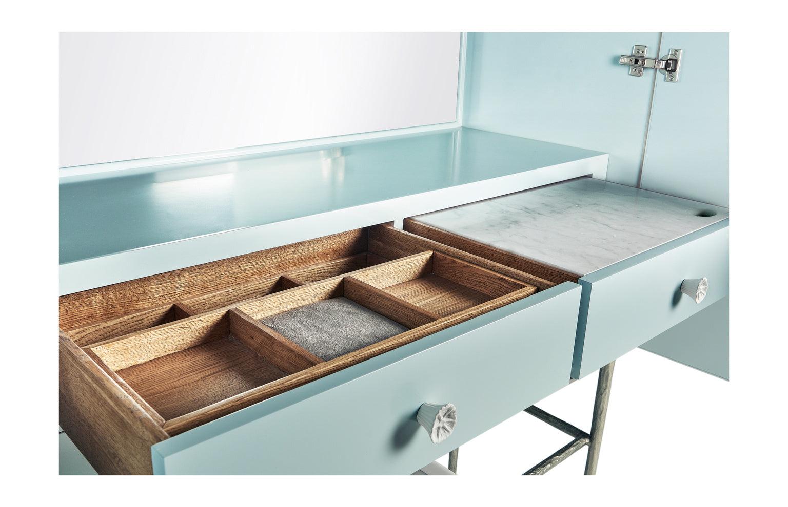 Water Pelagic Cast Metal Bar - Frankwebs