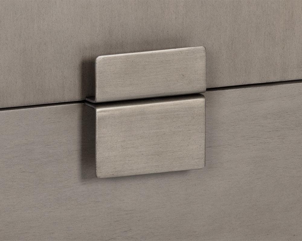 Jade Dresser - Frankwebs