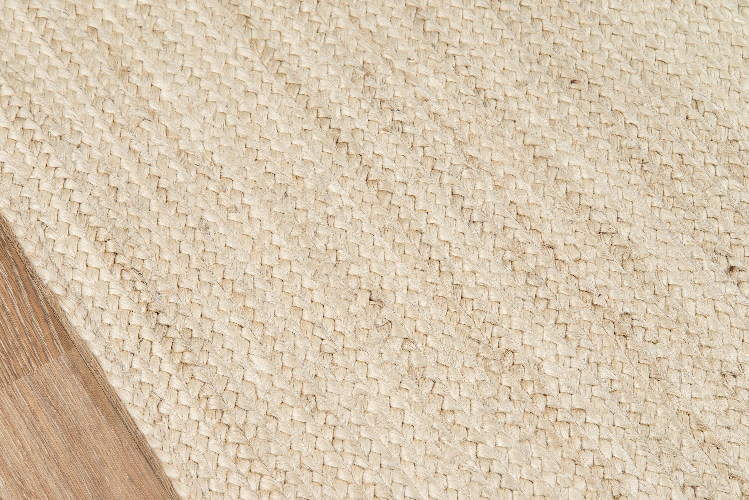 Erin Gates - Waltham - Frankwebs