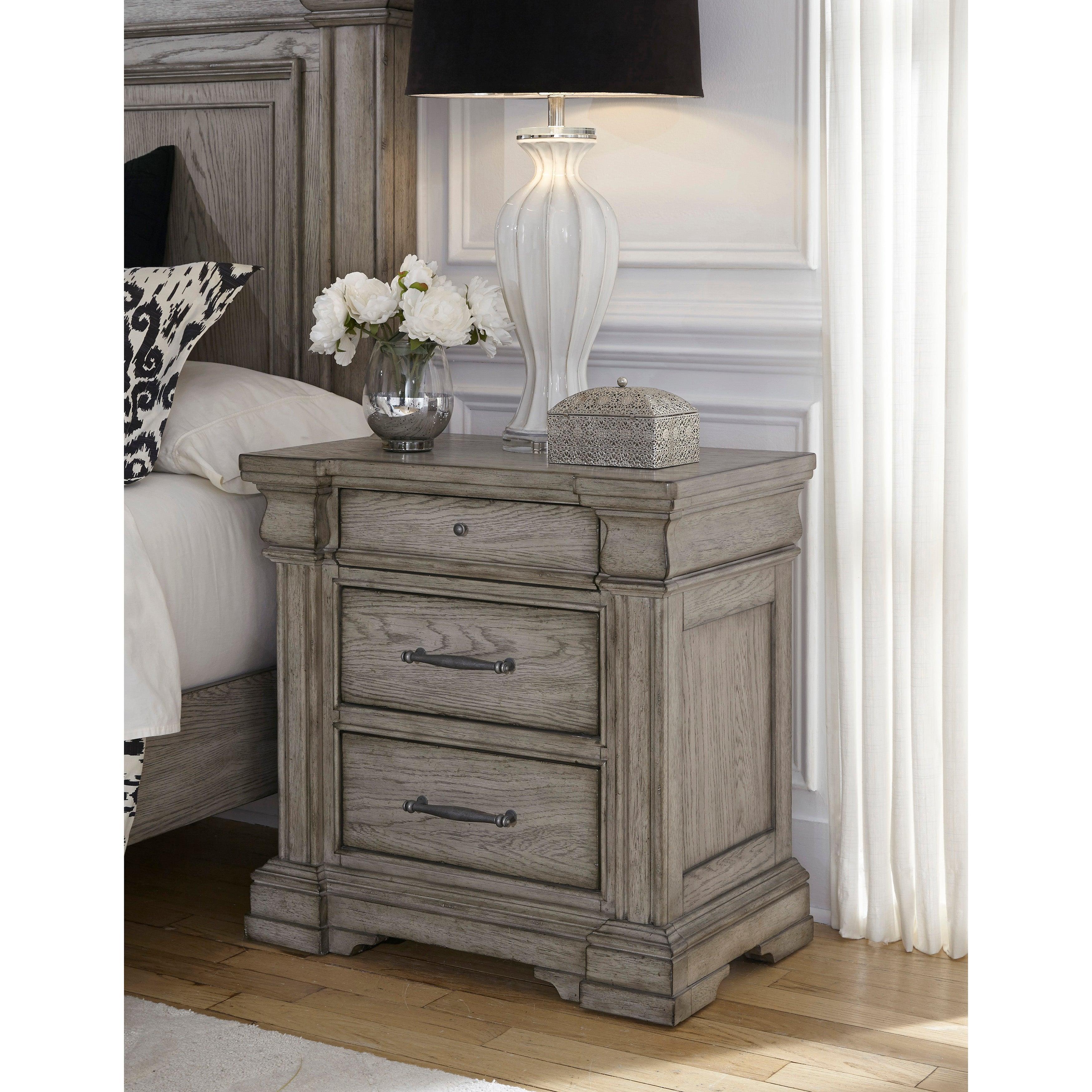 Madison Ridge 3 Drawer Nightstand - Frankwebs