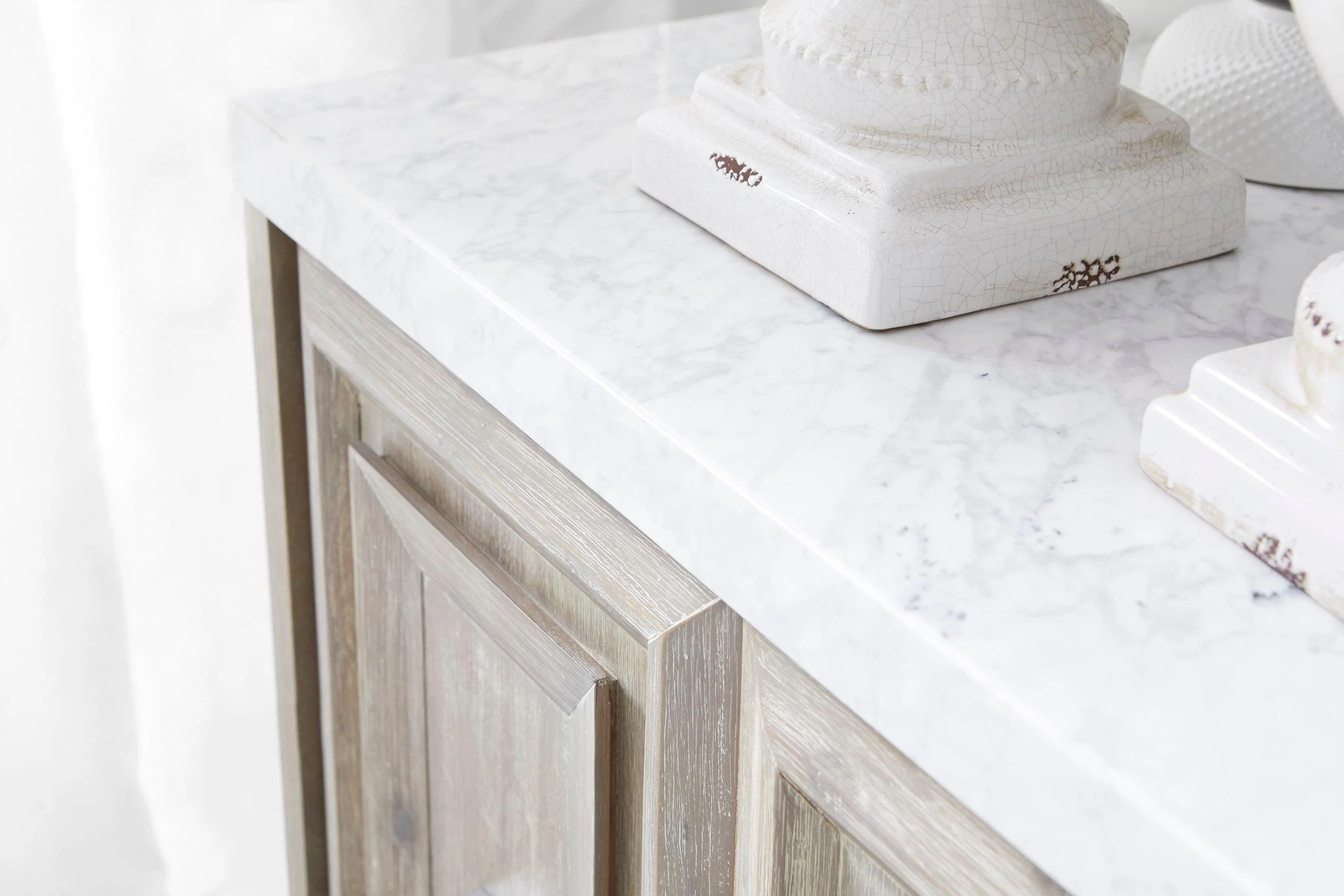 Azure Carrera Media Sideboard - Frankwebs