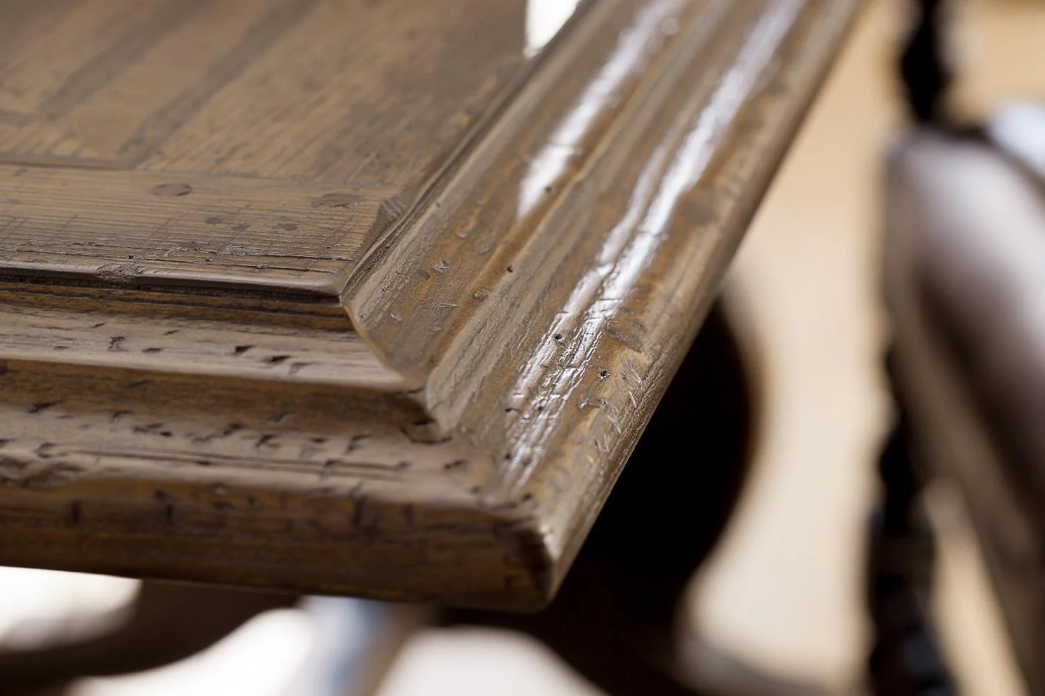 Bandera 86in Table with2-18in Leaves - Frankwebs