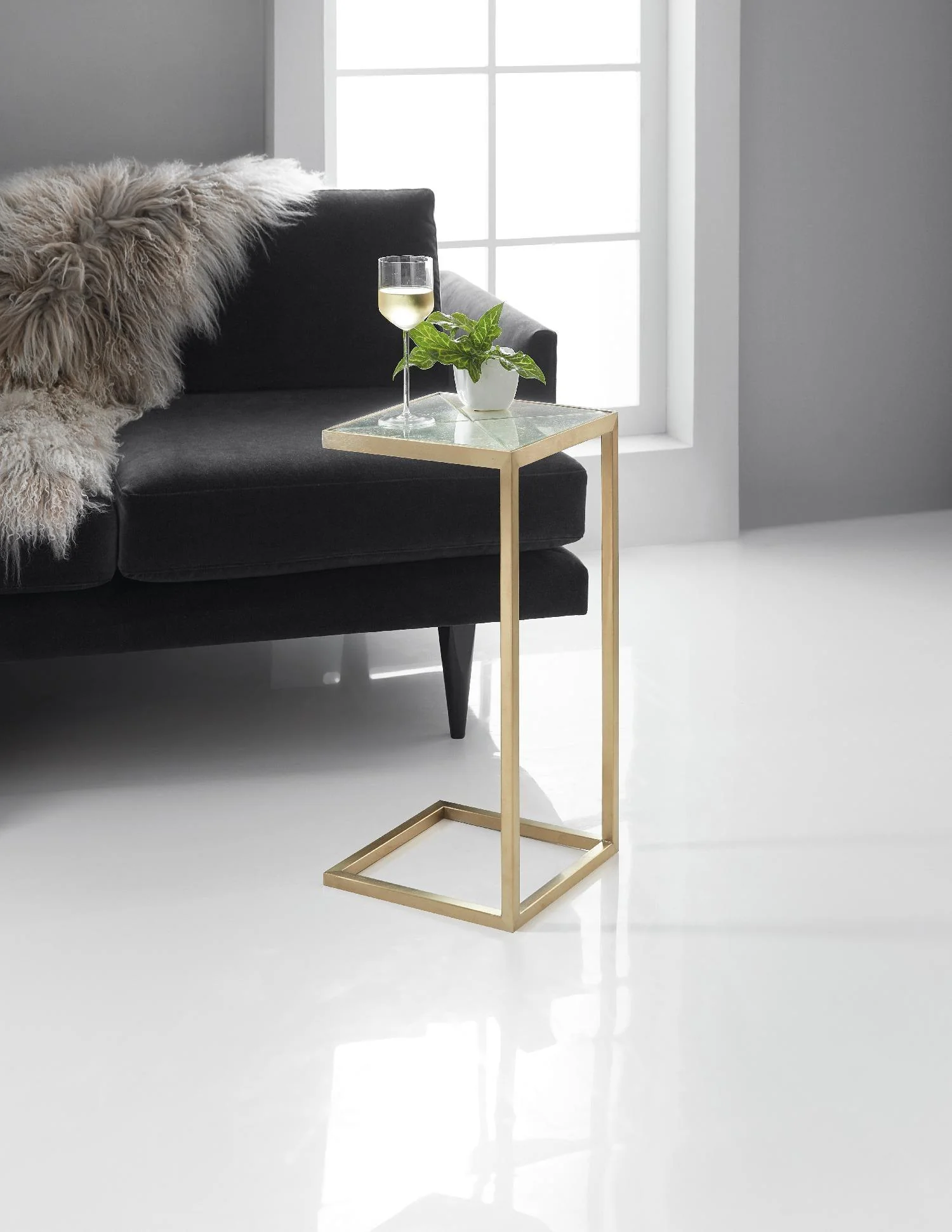 Melange Holmes C-Shaped Accent Table - Frankwebs