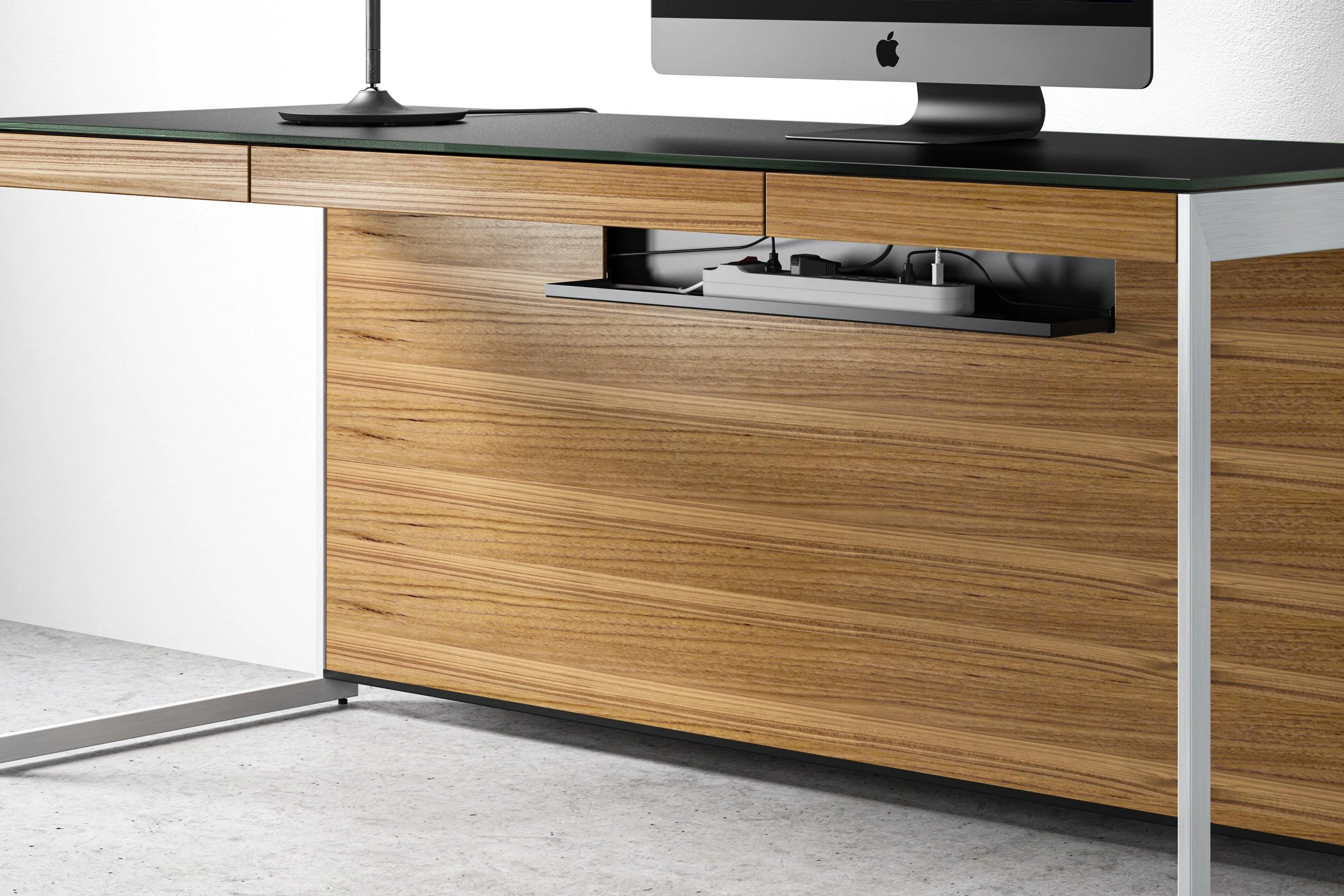 Sequel 20 Desk - Frankwebs