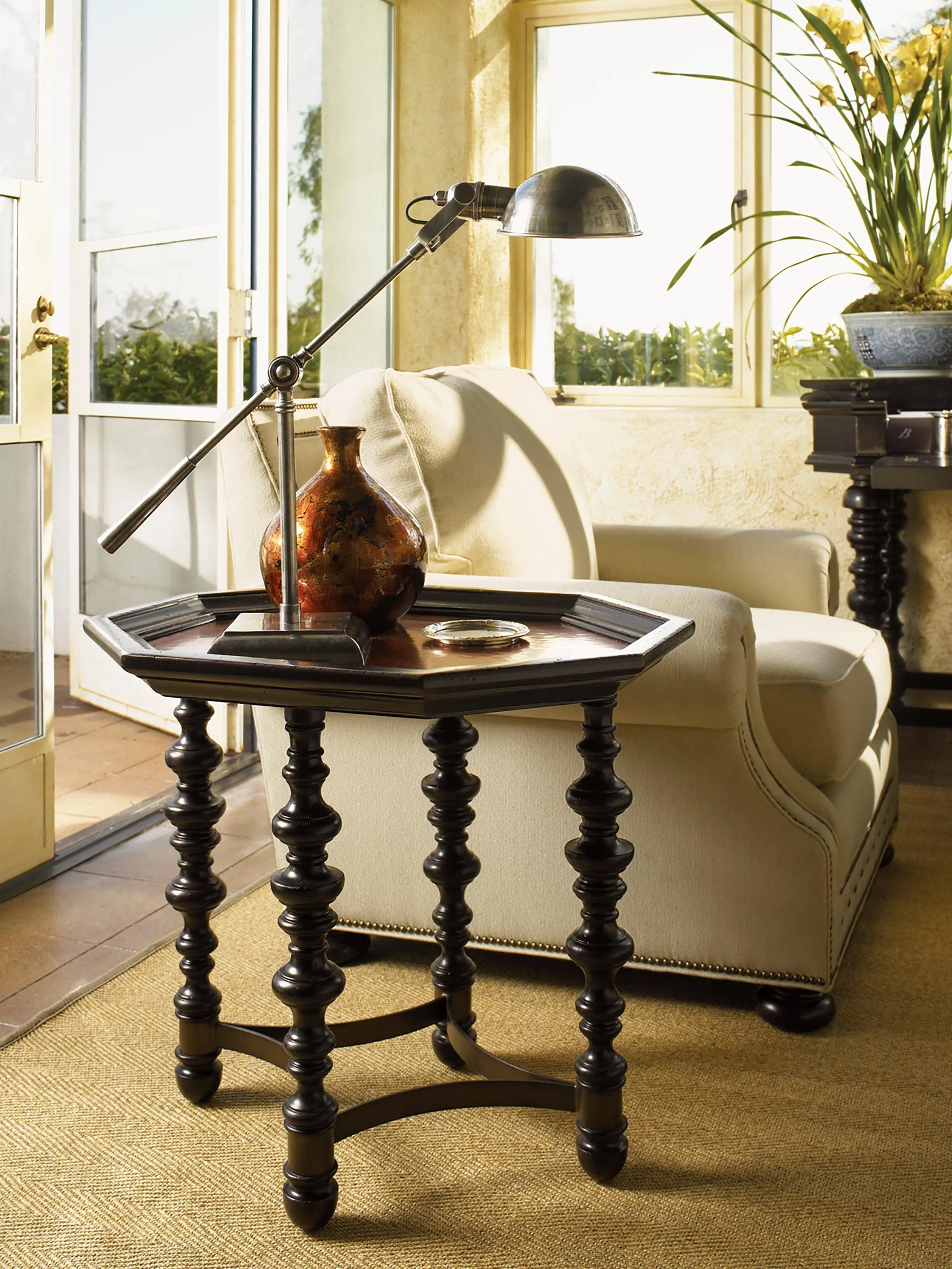 Kingstown Plantation Accent Table - Frankwebs