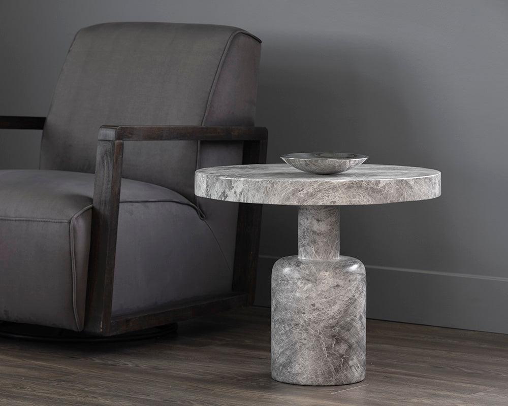 Elmira End Table - Frankwebs