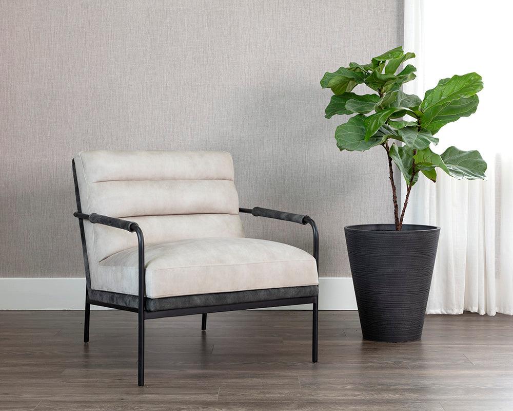 Tristen Lounge Chair - Frankwebs