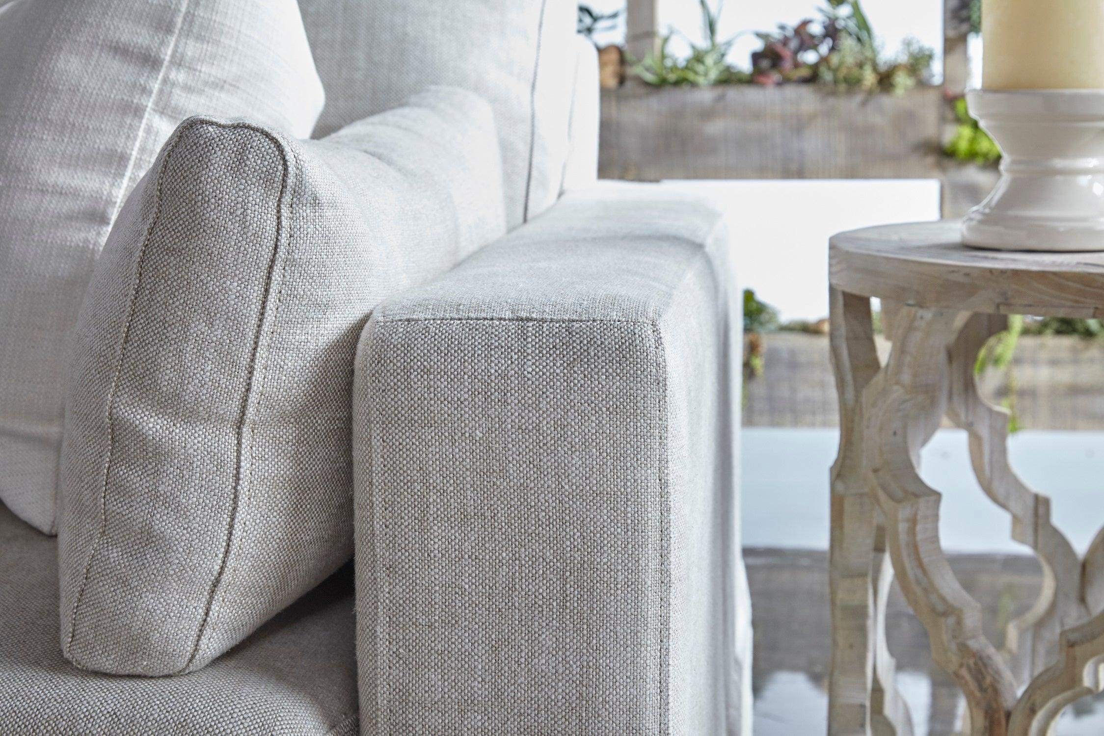 Clover End Table - Frankwebs