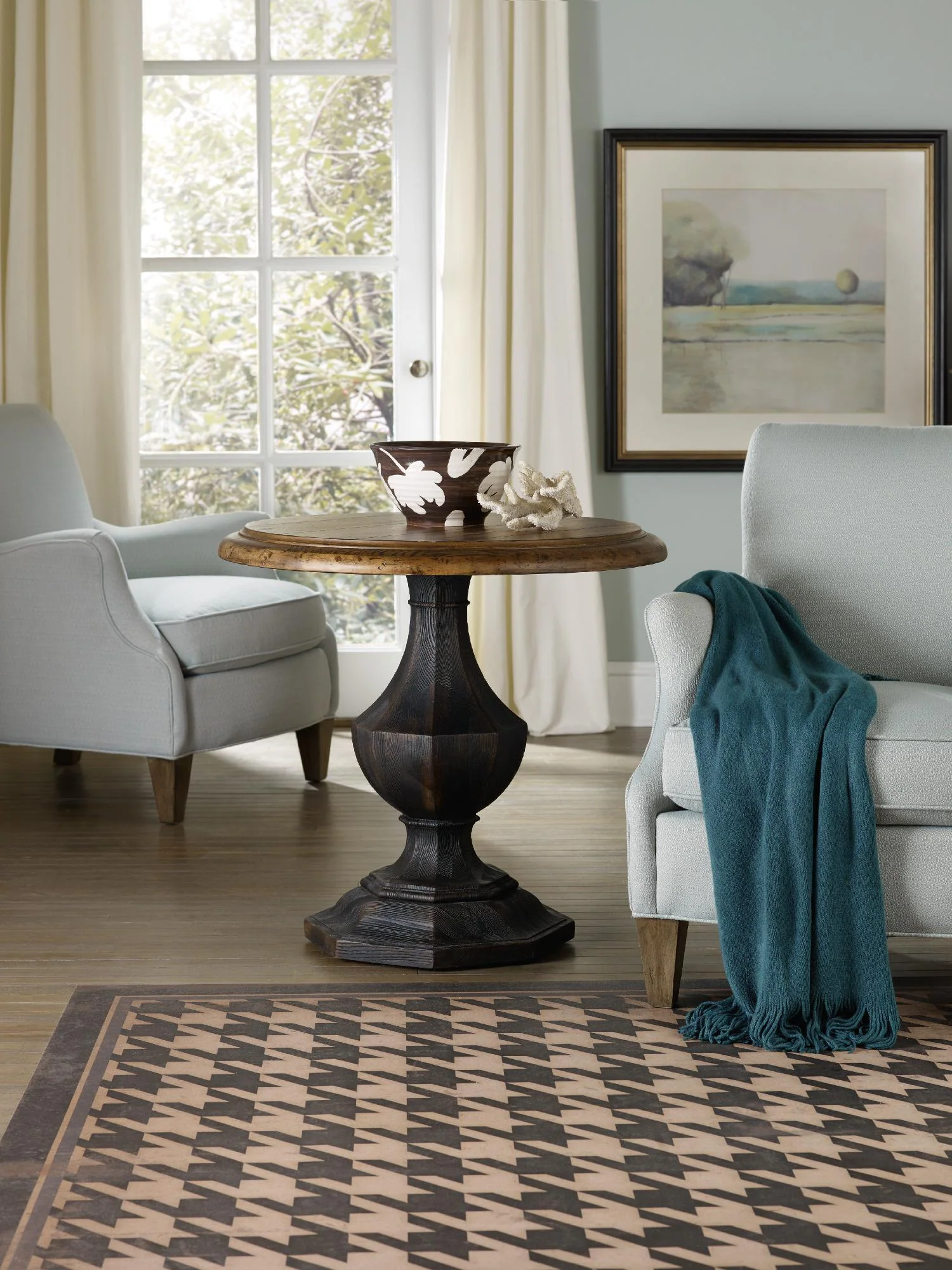 Sanctuary Round Accent Table - Frankwebs