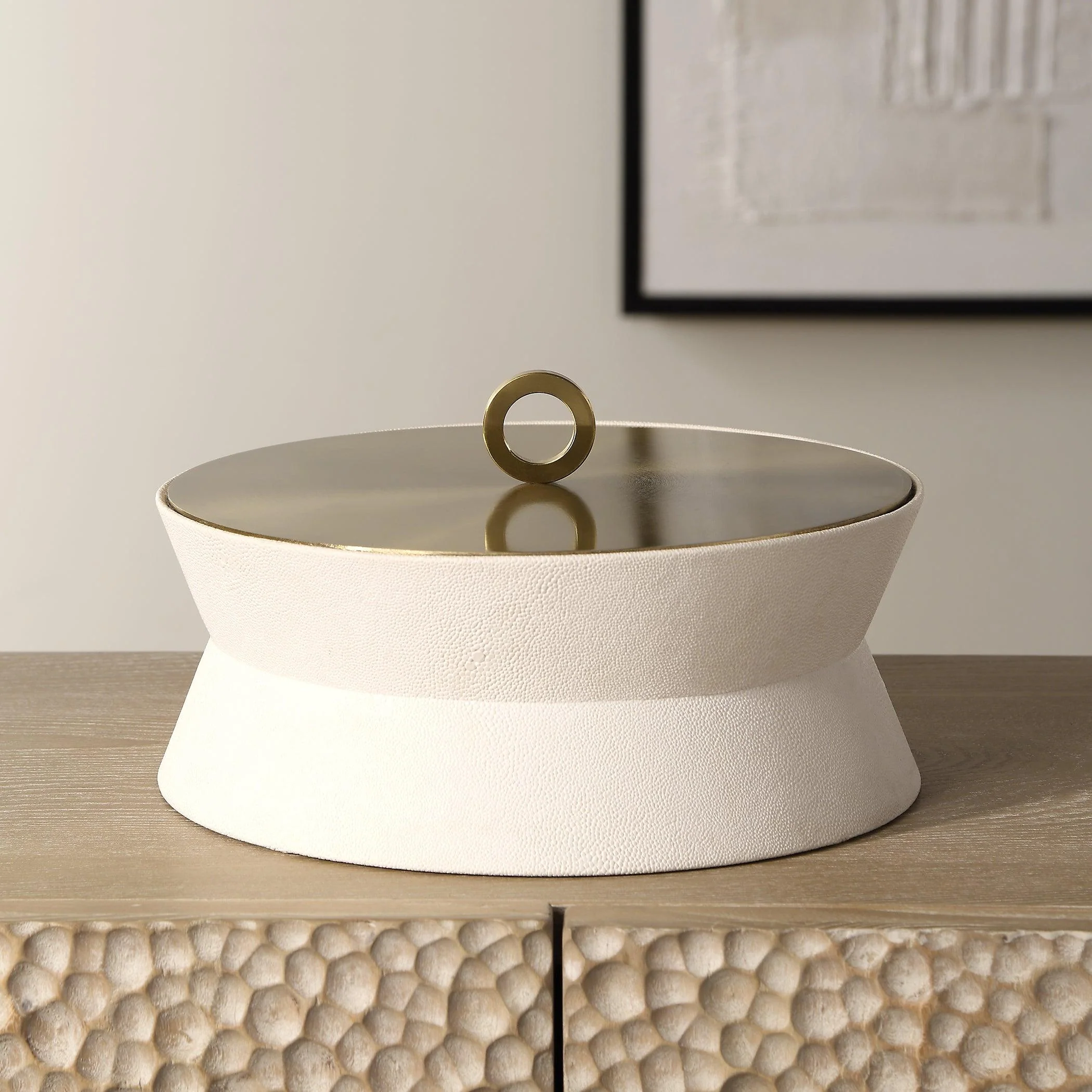 Luxe White Shagreen Round Box - Frankwebs